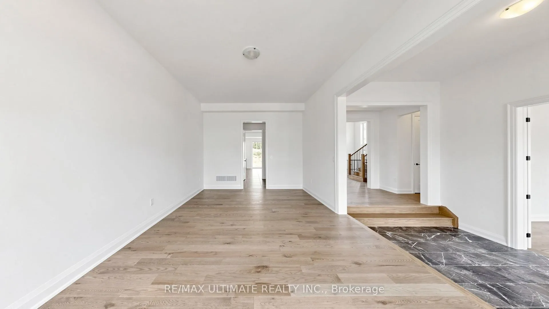 12 Aldwinckle Avenue