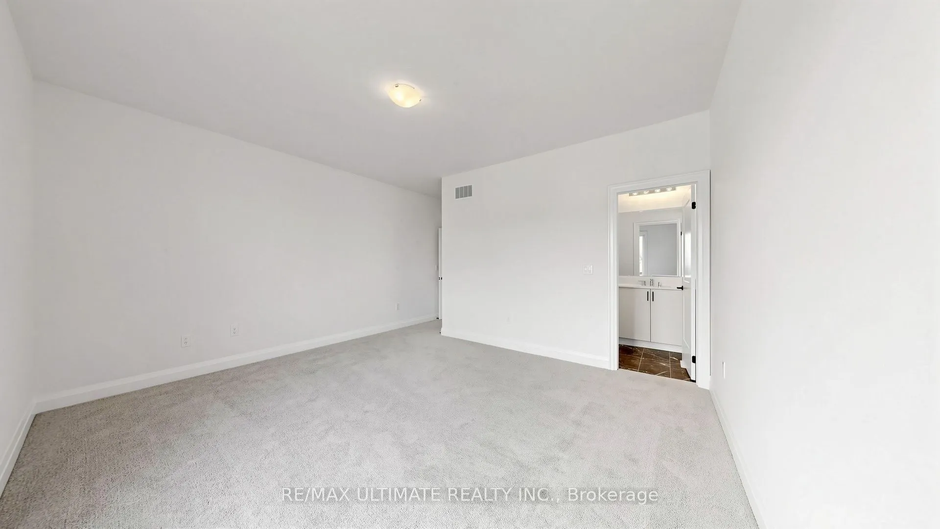 12 Aldwinckle Avenue
