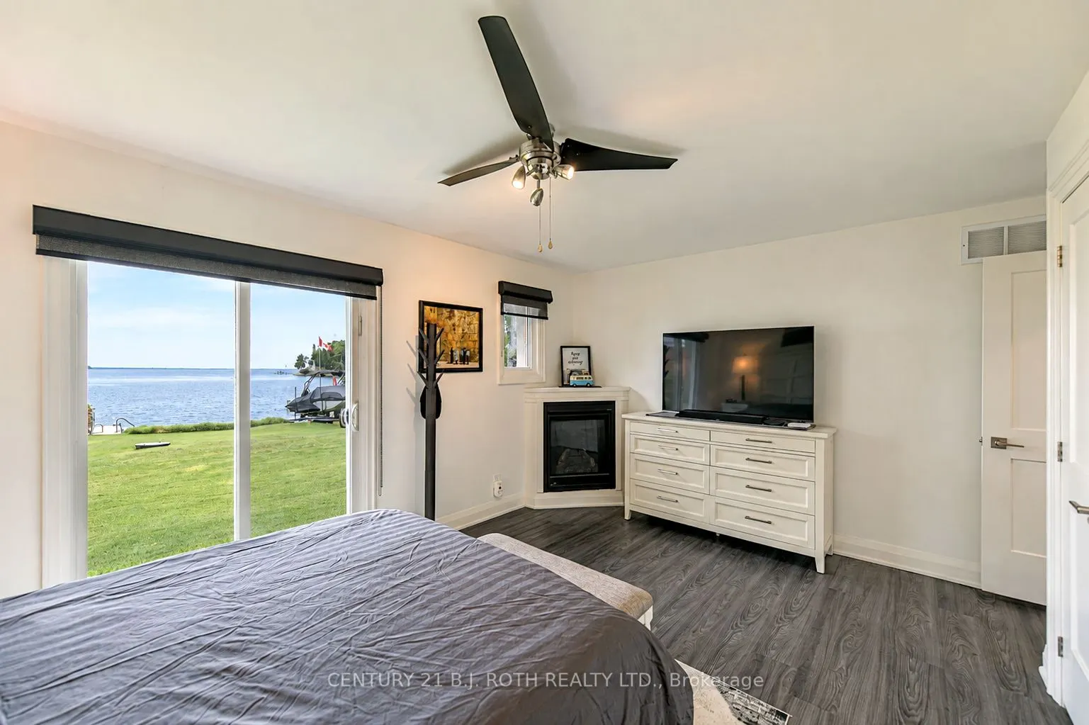 91 Moon Point Drive
