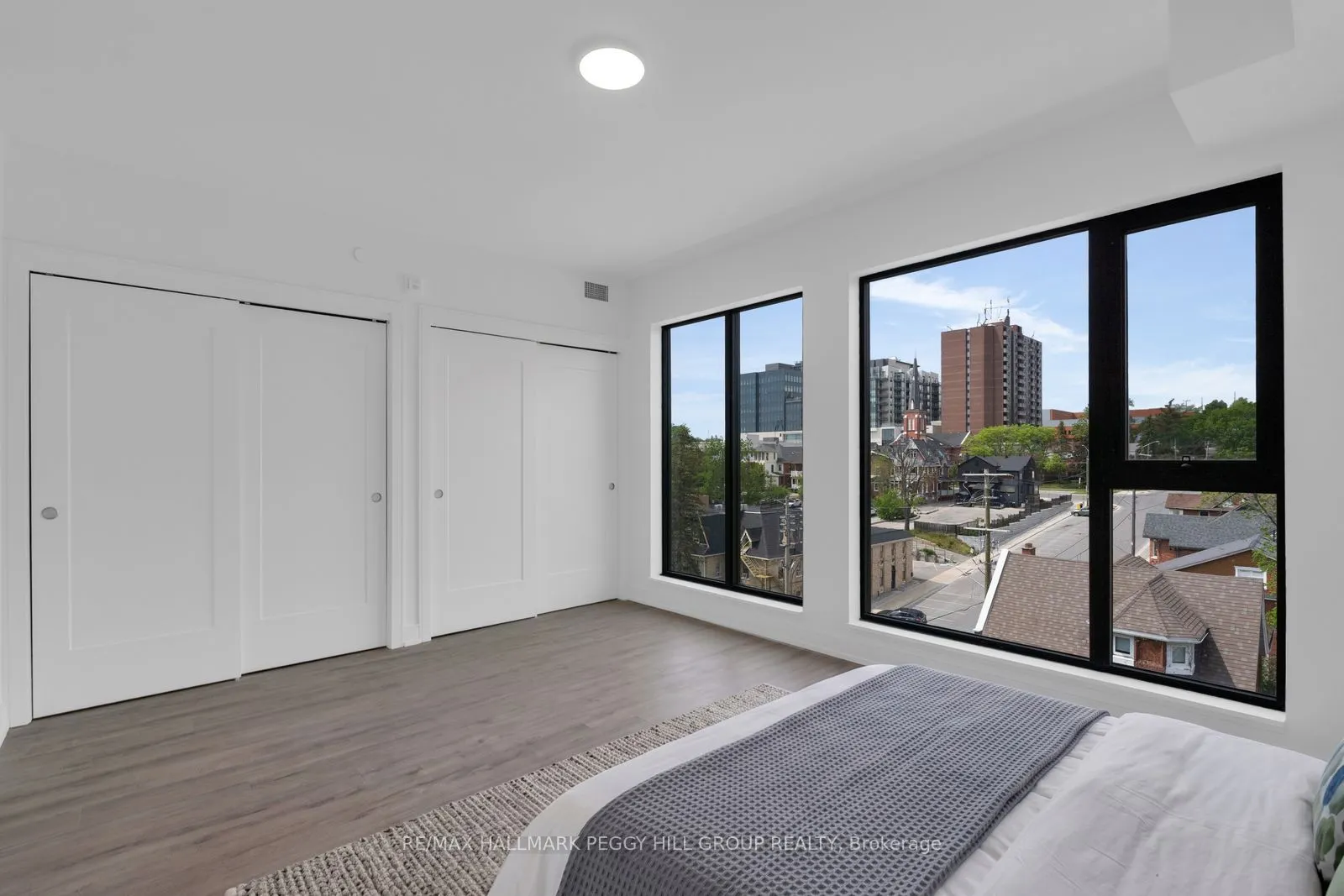 185 Dunlop Street E #623