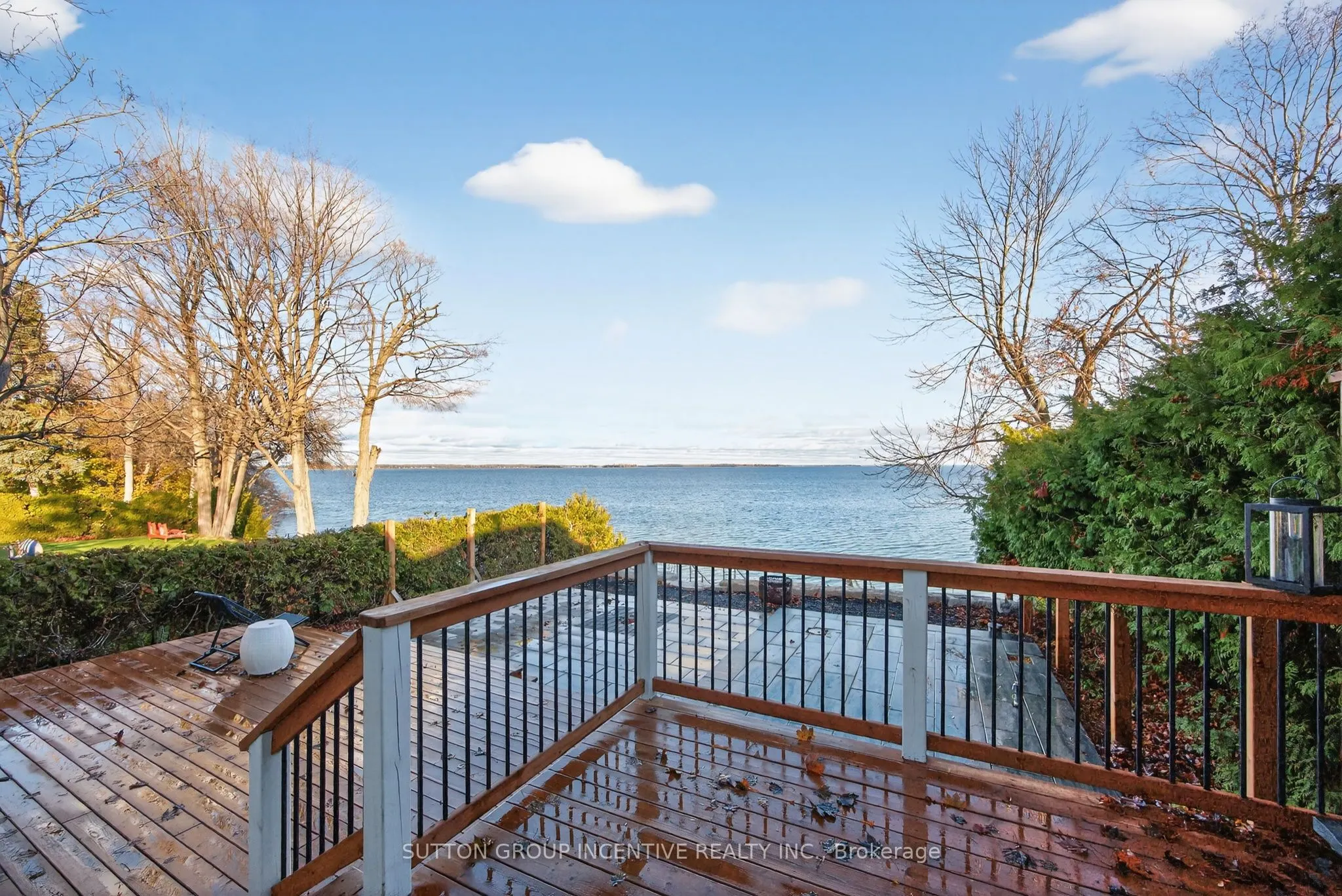 211 Moon Point Drive
