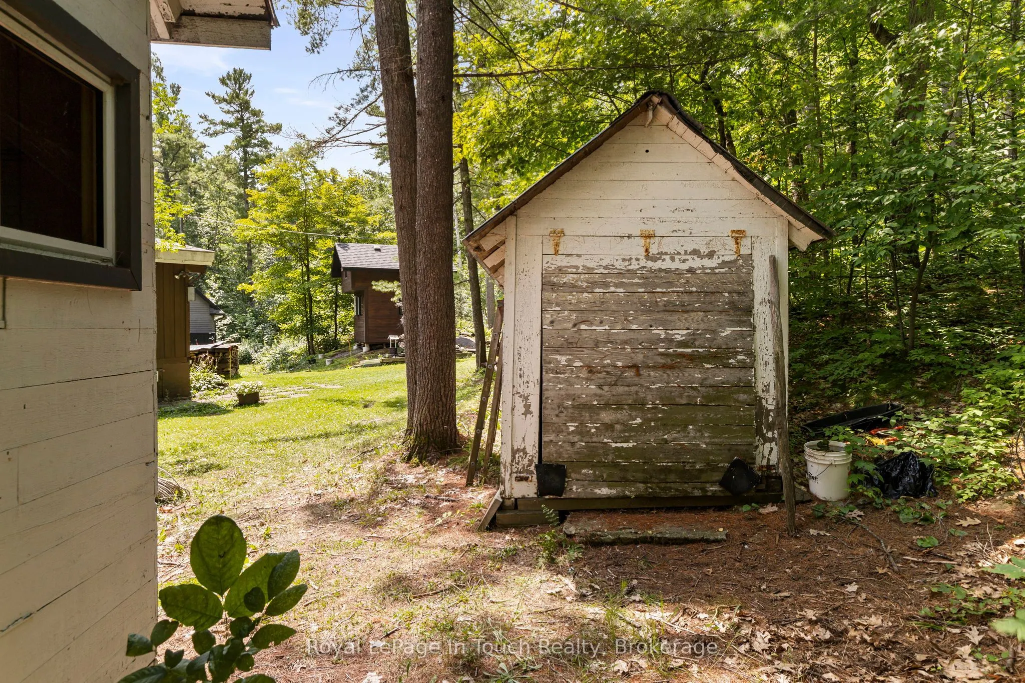 4163 Smith Lane