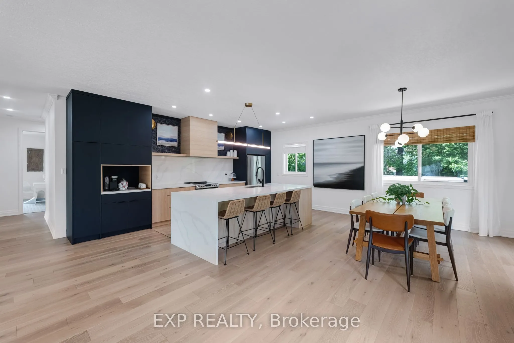 256 Old Mosley Street