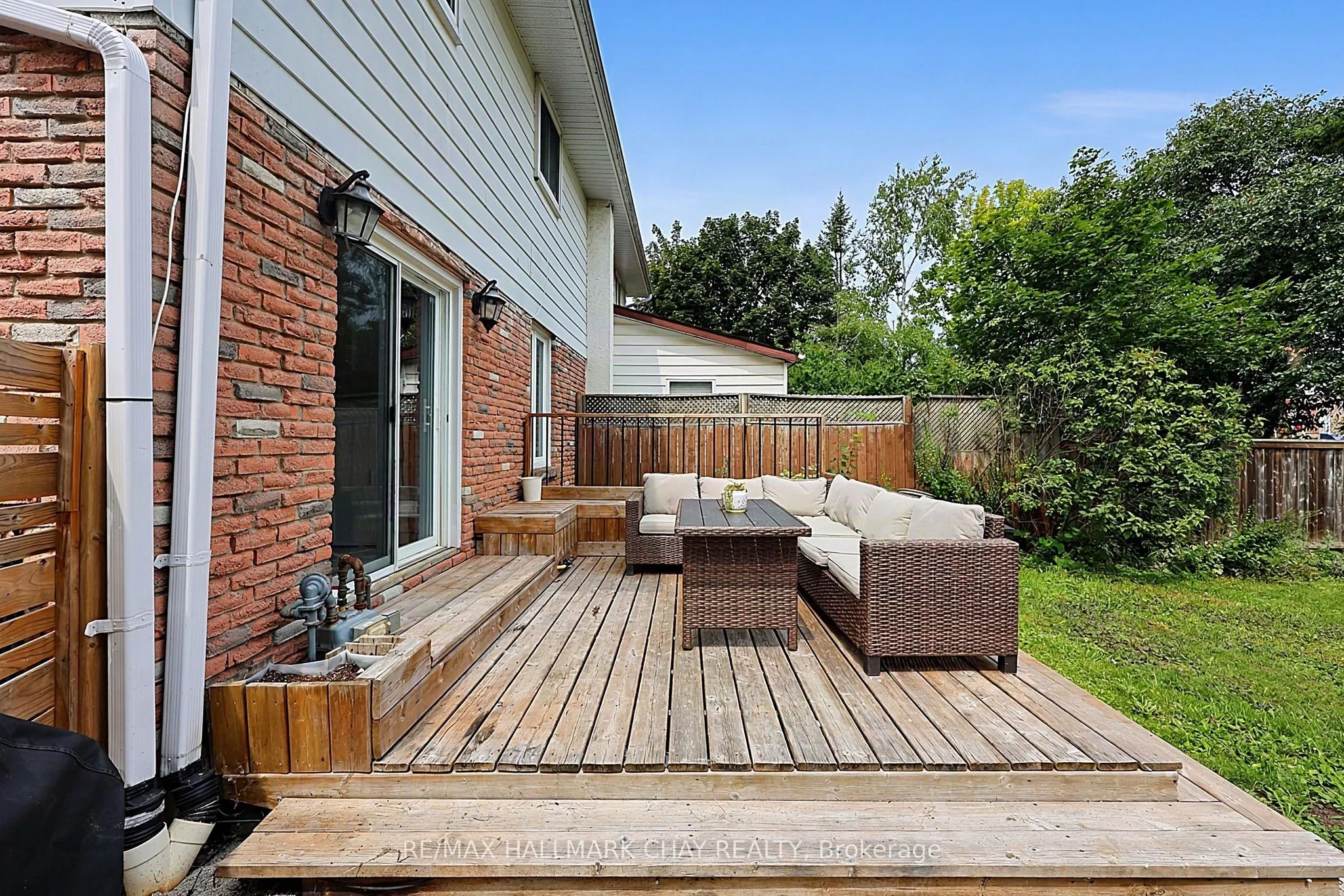 133 Daphne Crescent