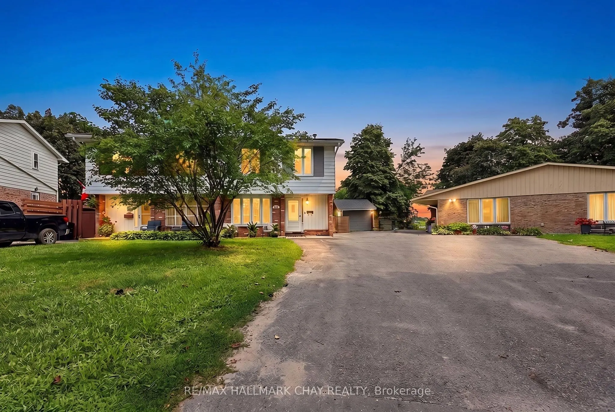 133 Daphne Crescent