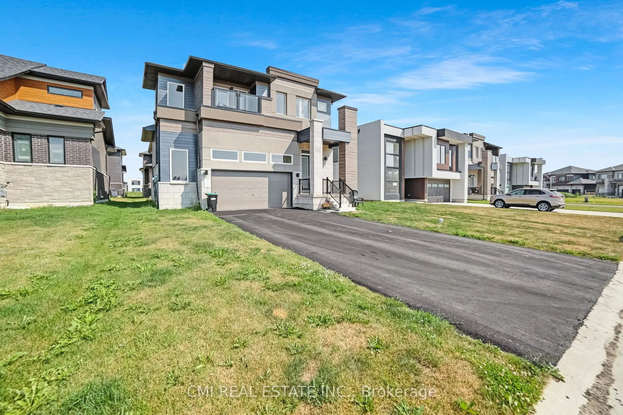 3742 Sunbank Crescent