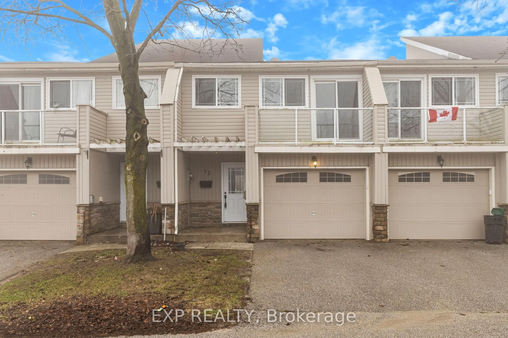 12 Lankin Boulevard #12