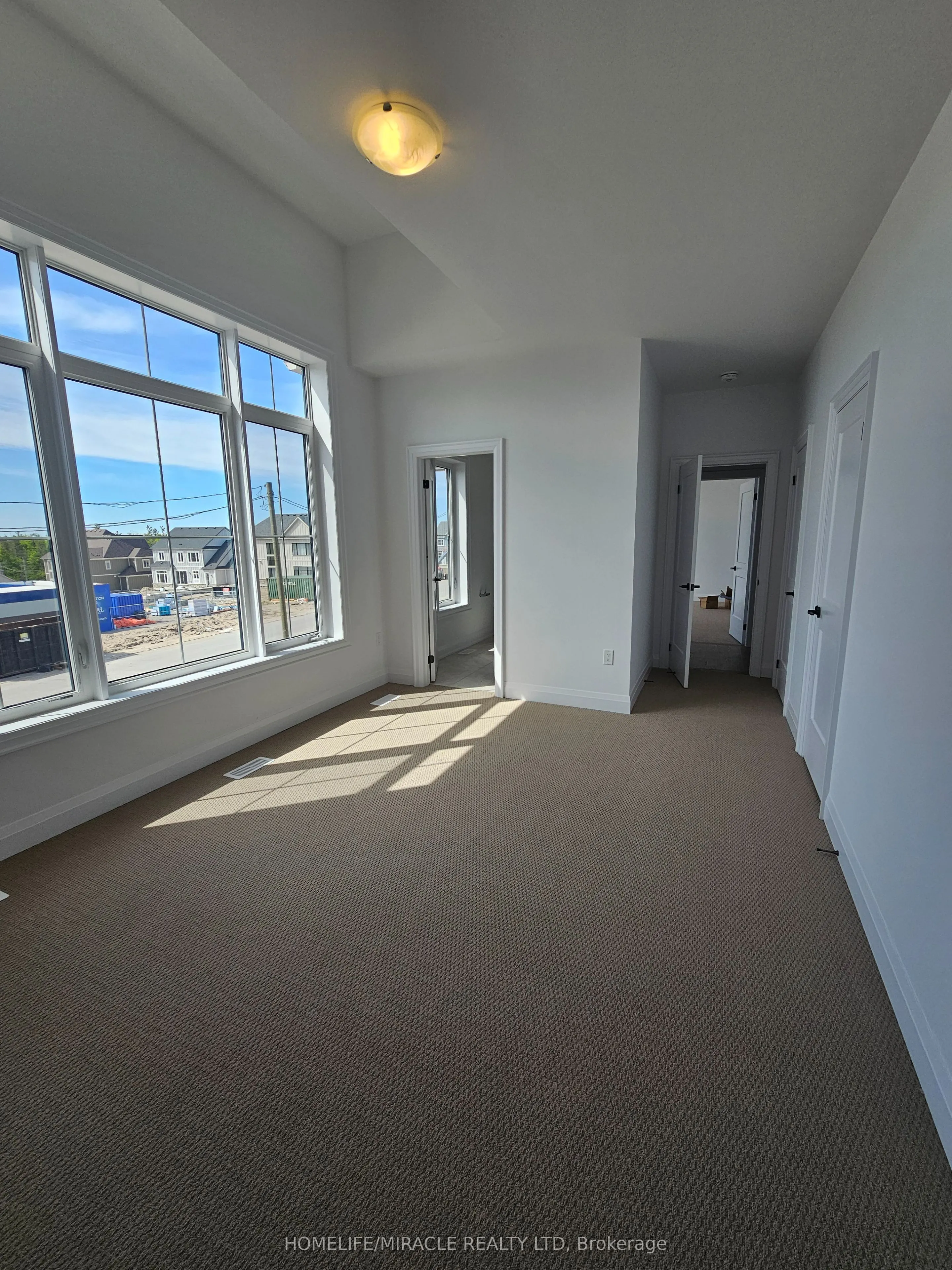 30 Pearsall Place