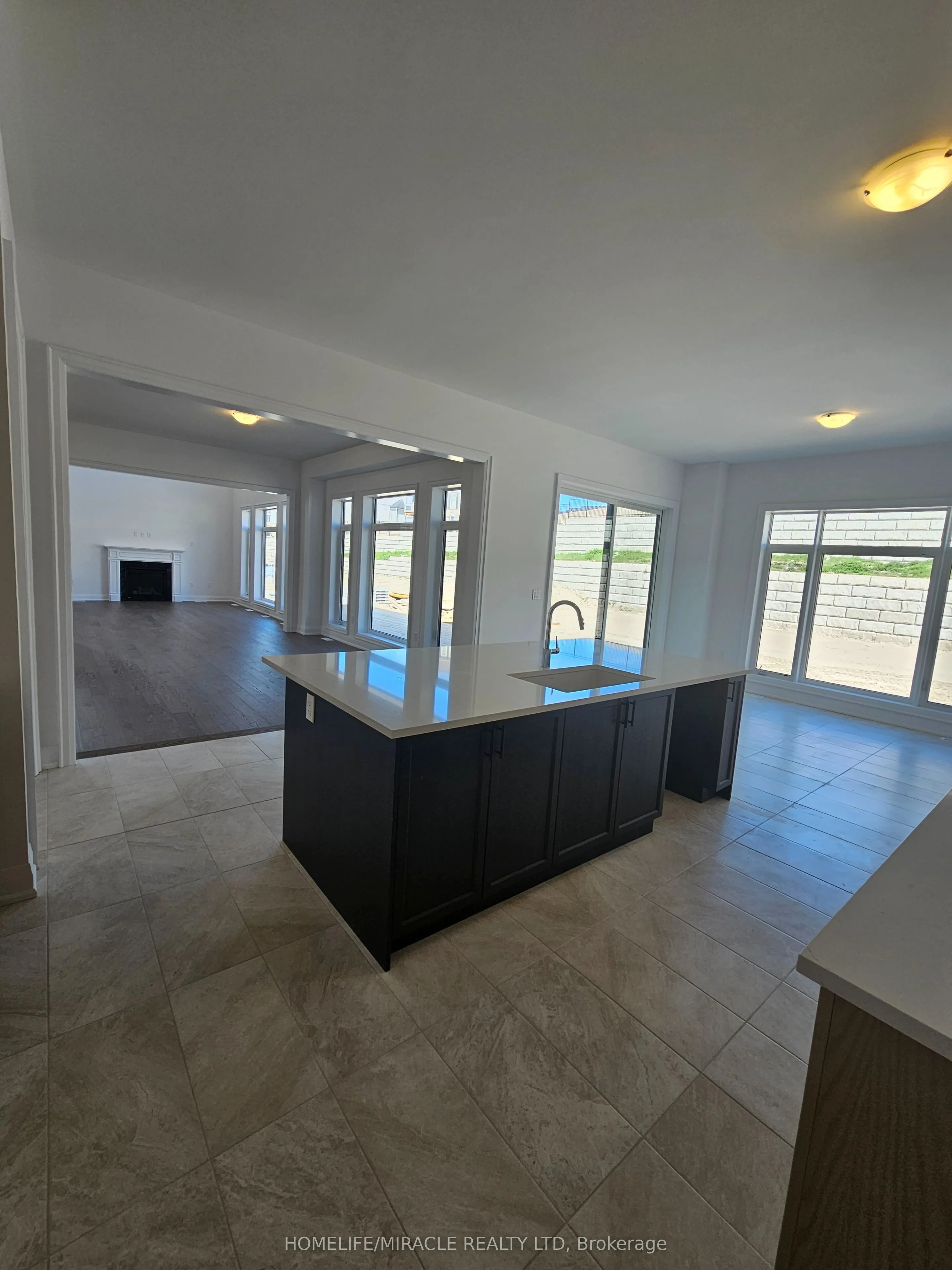 30 Pearsall Place
