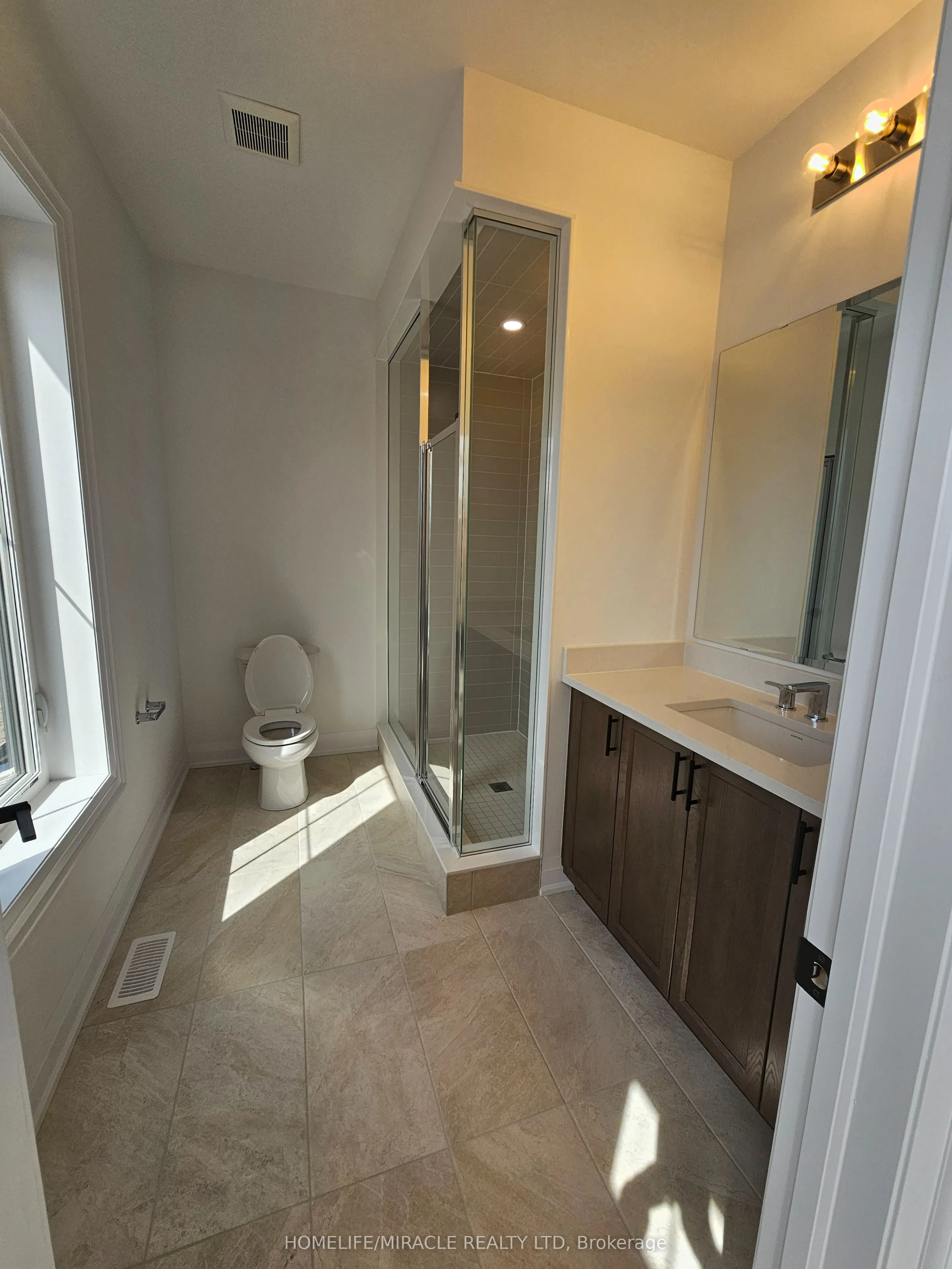30 Pearsall Place