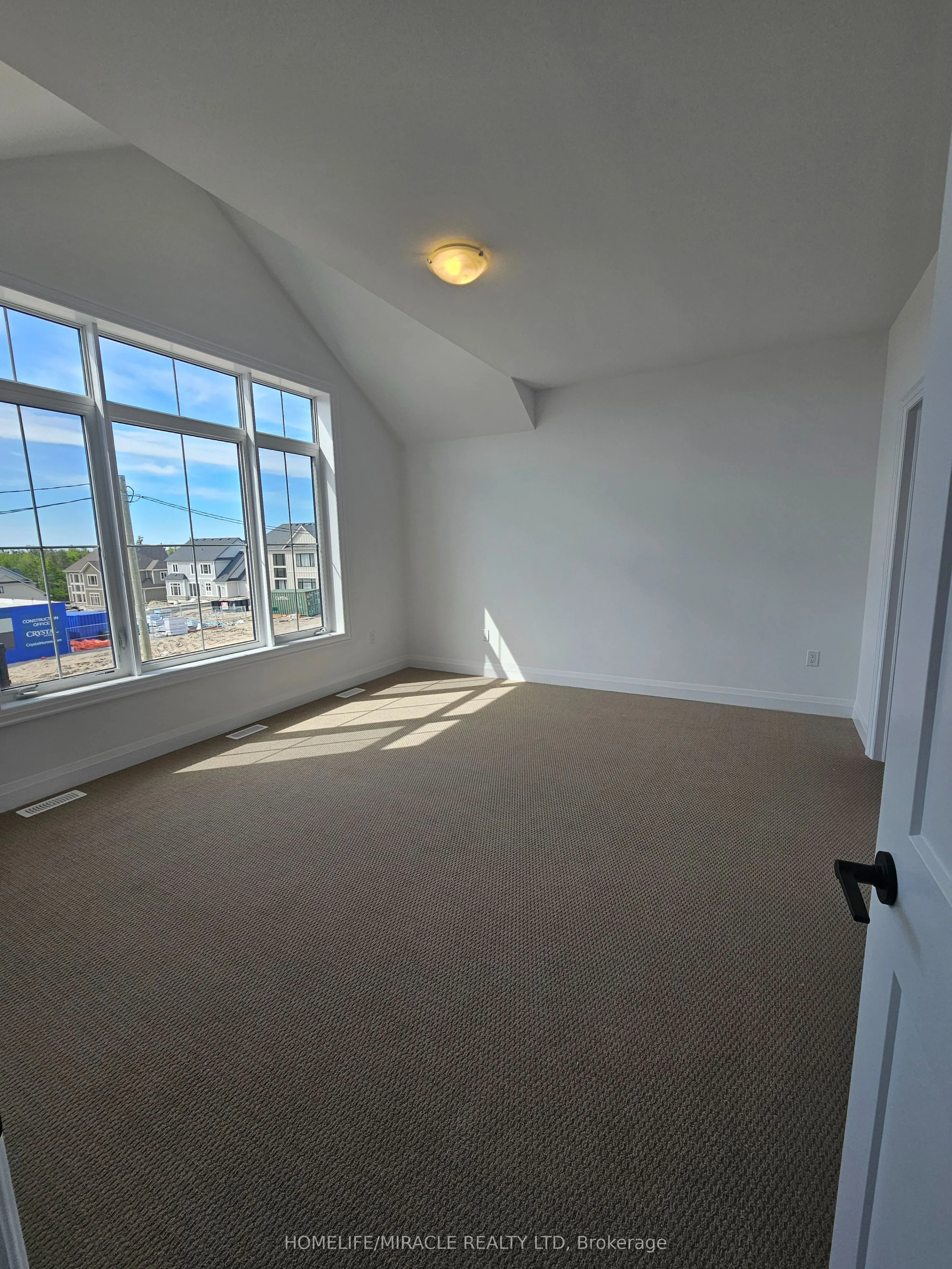 30 Pearsall Place