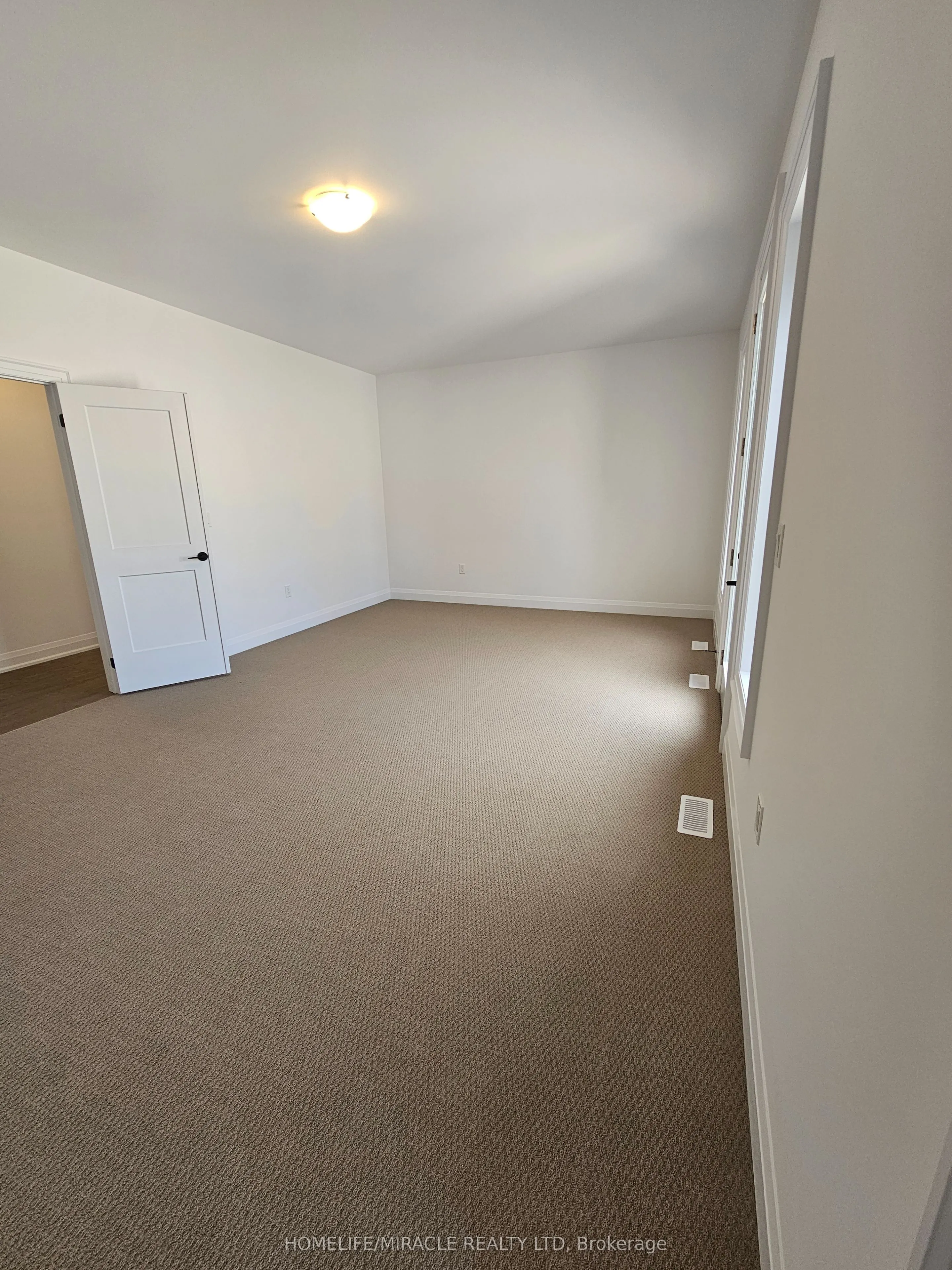 30 Pearsall Place