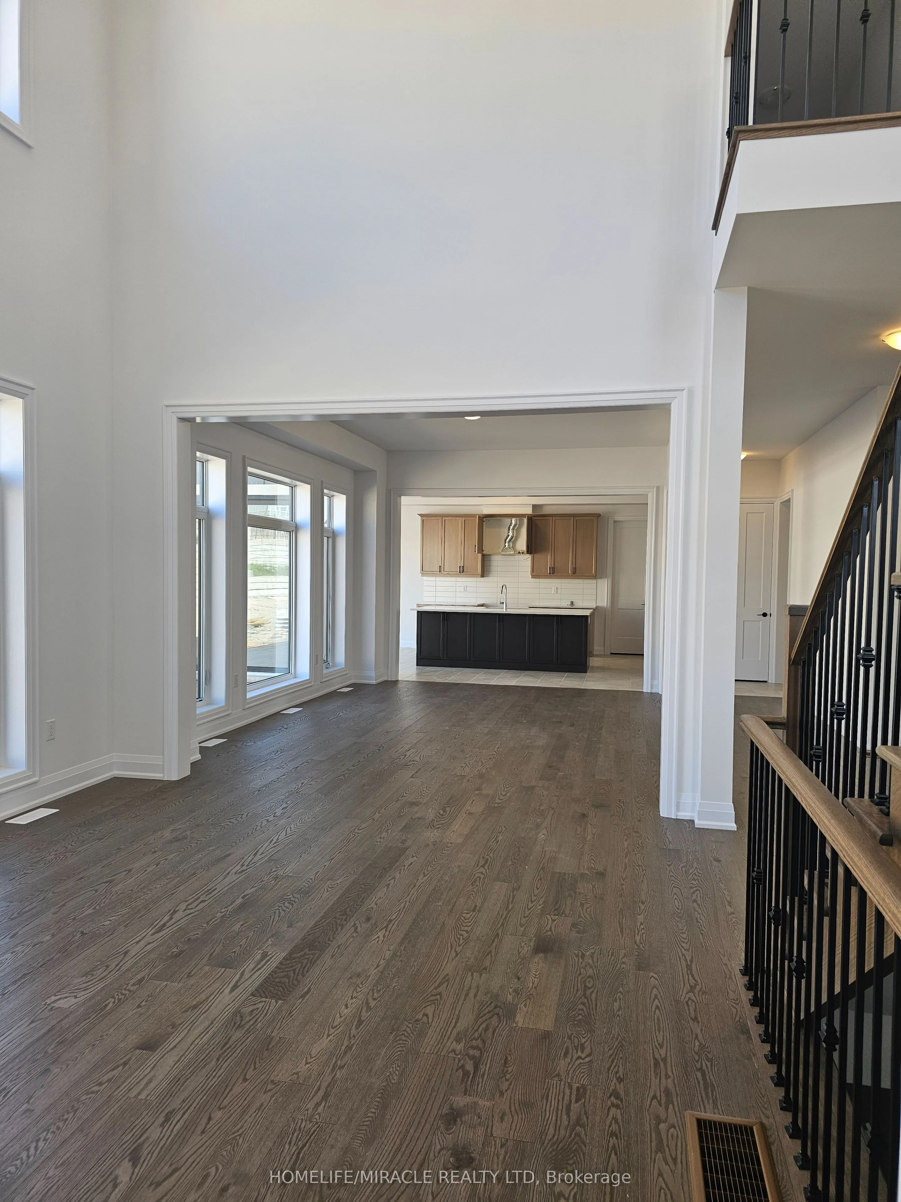 30 Pearsall Place