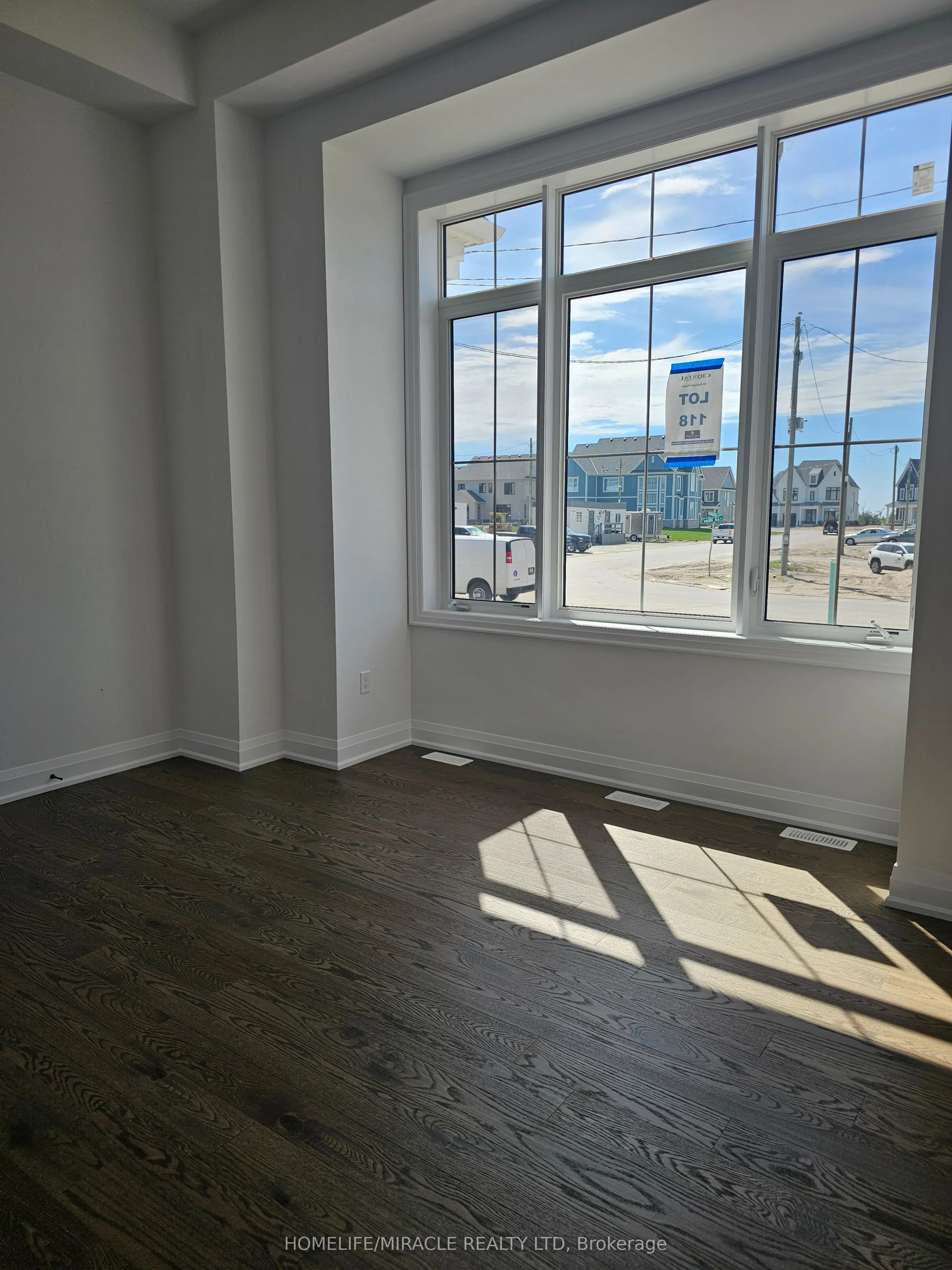30 Pearsall Place