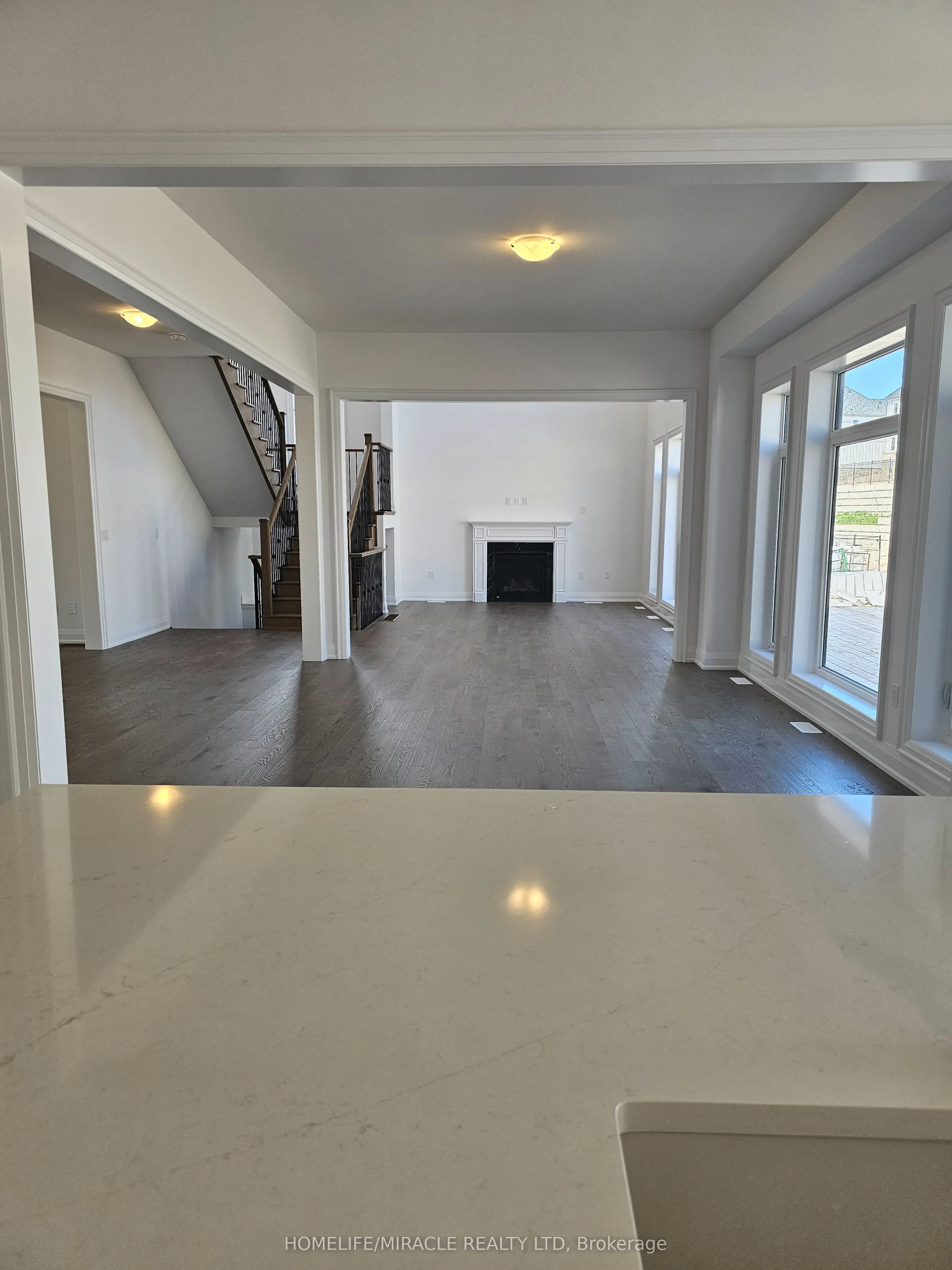 30 Pearsall Place