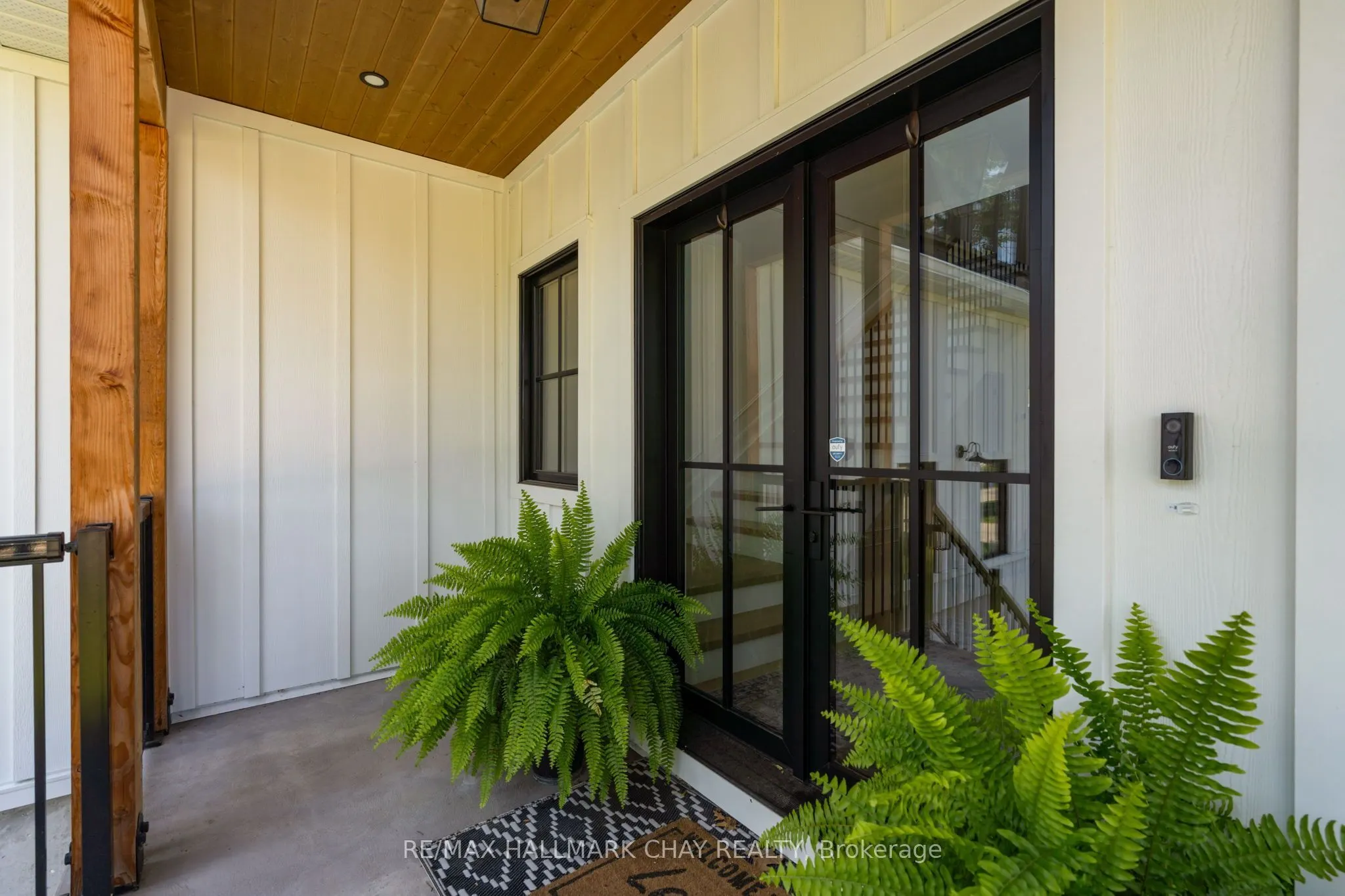 25 Heatherwood Drive
