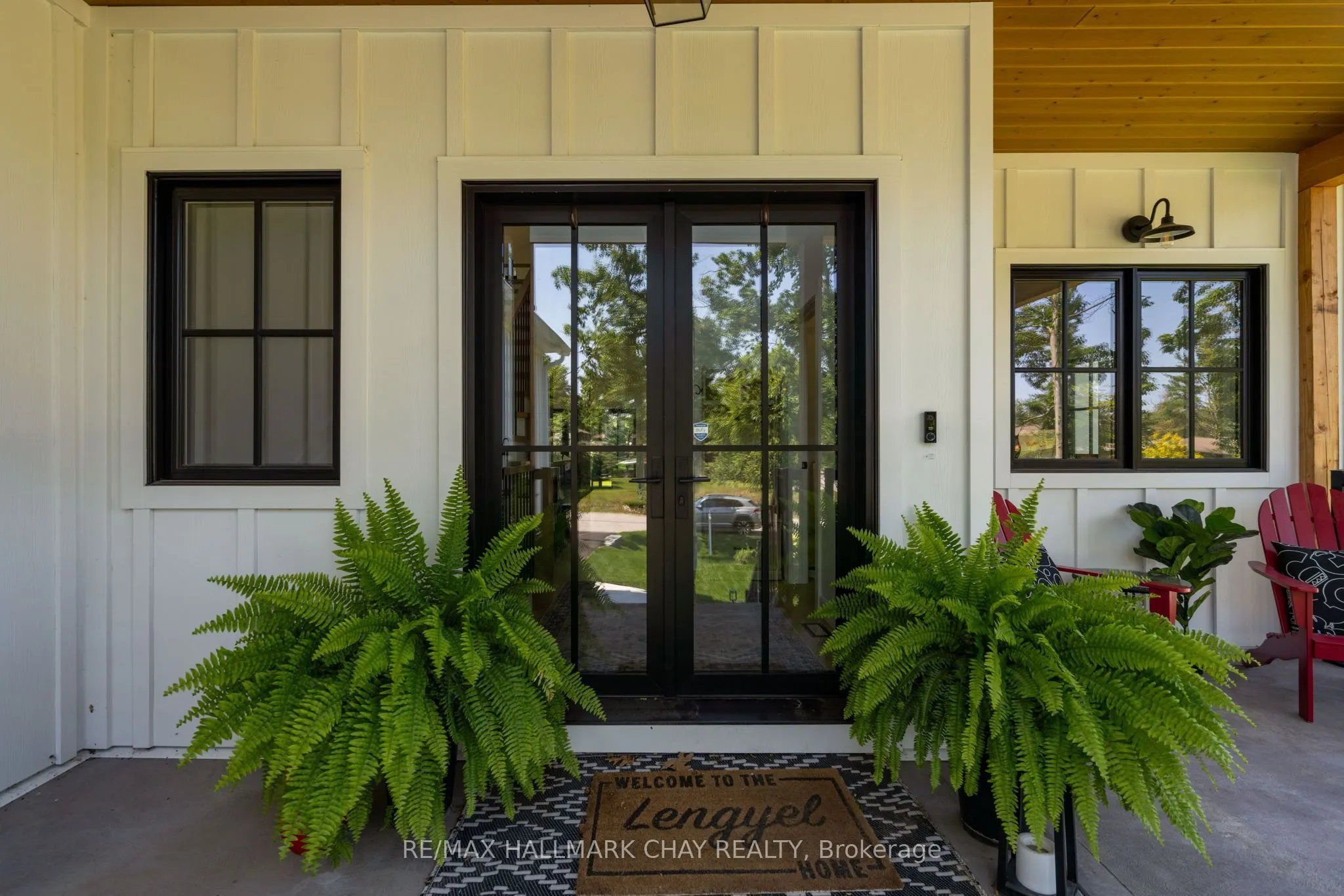 25 Heatherwood Drive