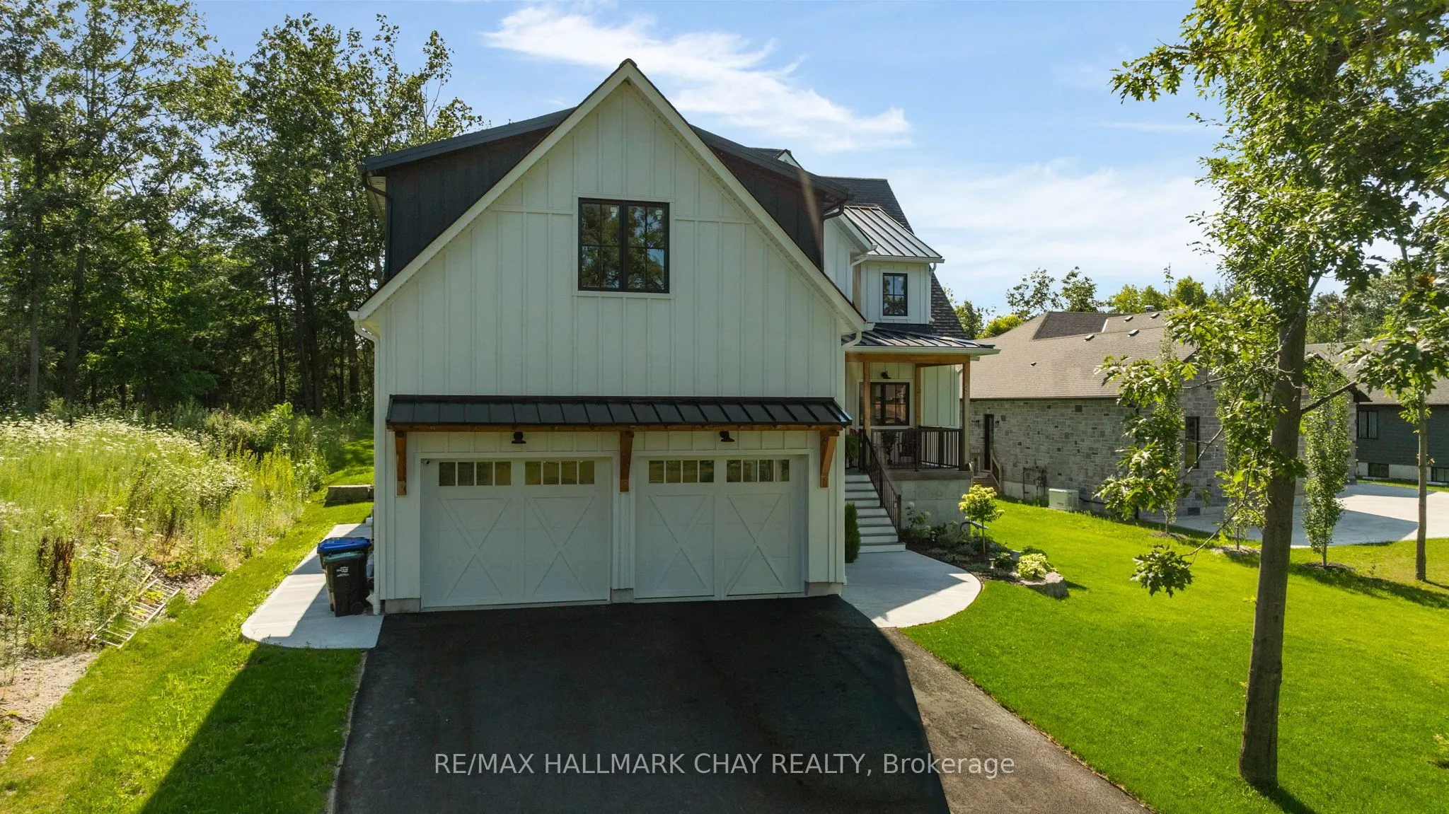 25 Heatherwood Drive