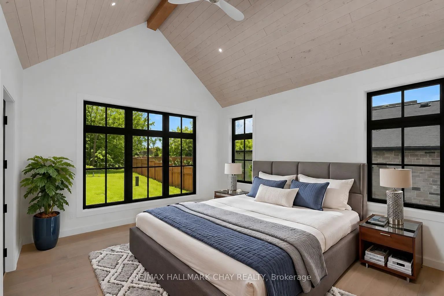 25 Heatherwood Drive