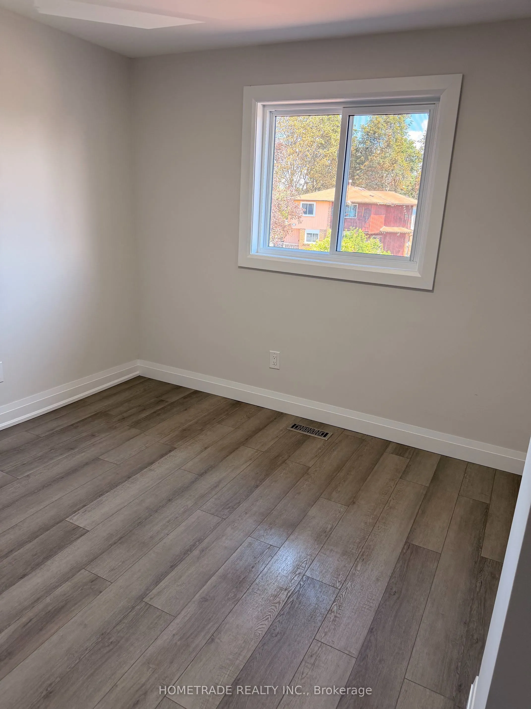 14 Chaucer Crescent