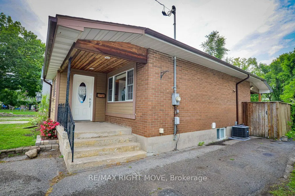 238 Mary Street