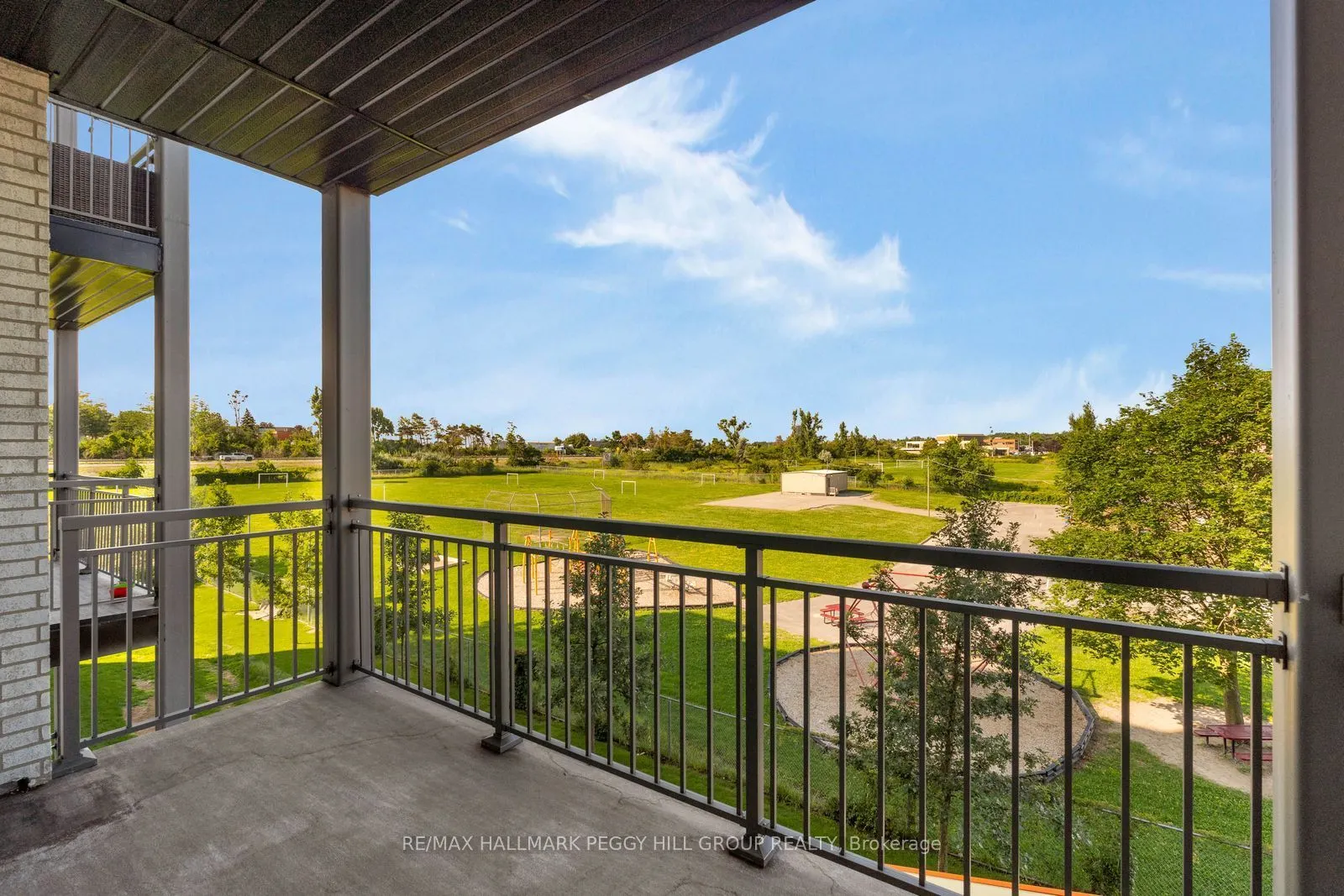 299 Cundles Road E #308