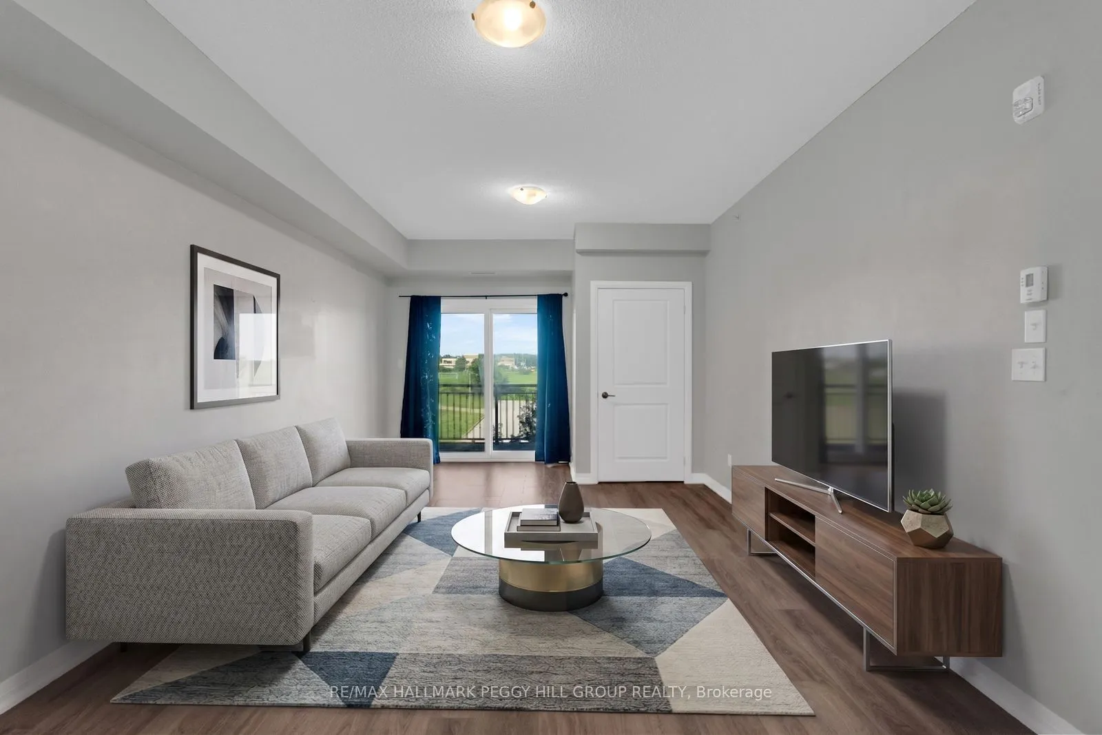 299 Cundles Road E #308