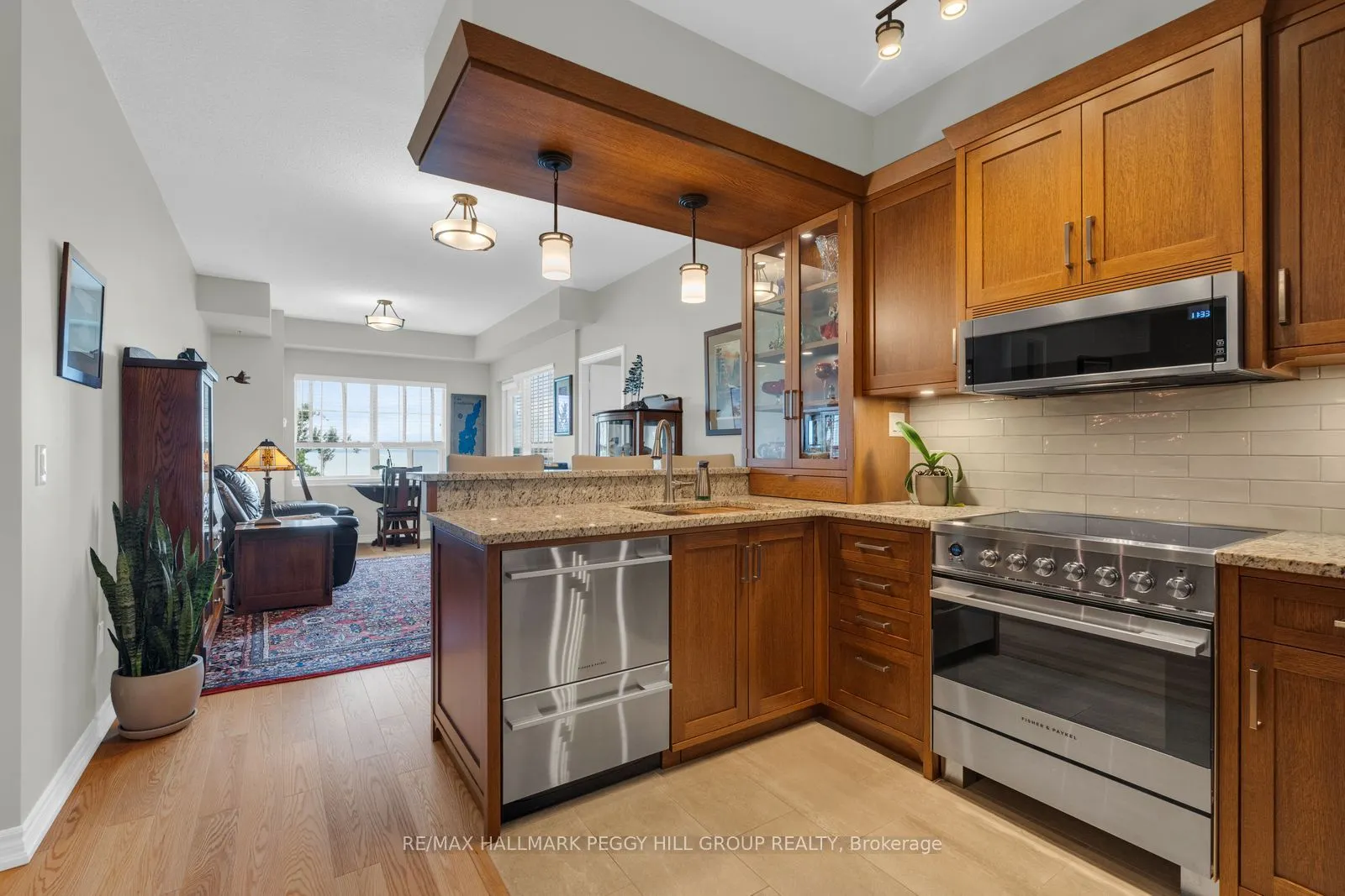 354 Atherley Road #406