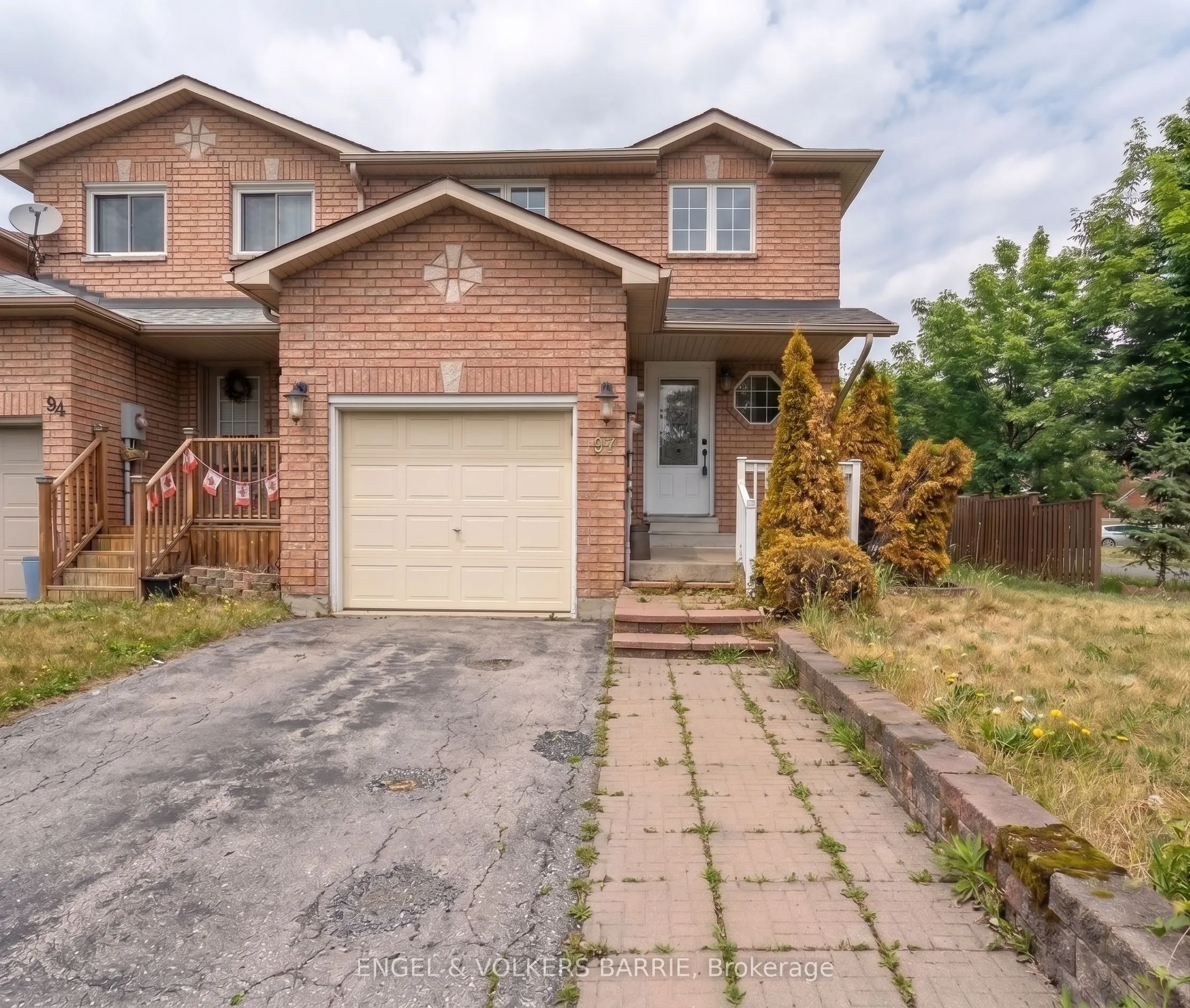 92 Lee Crescent