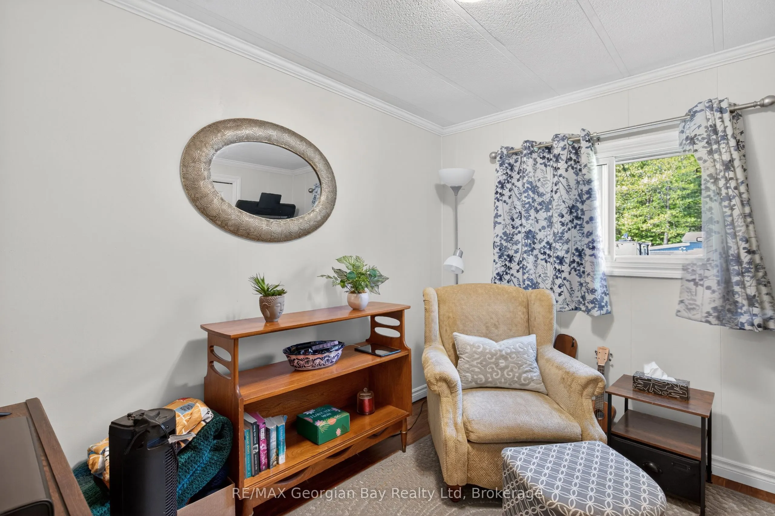 5263 Elliott Side Road #81