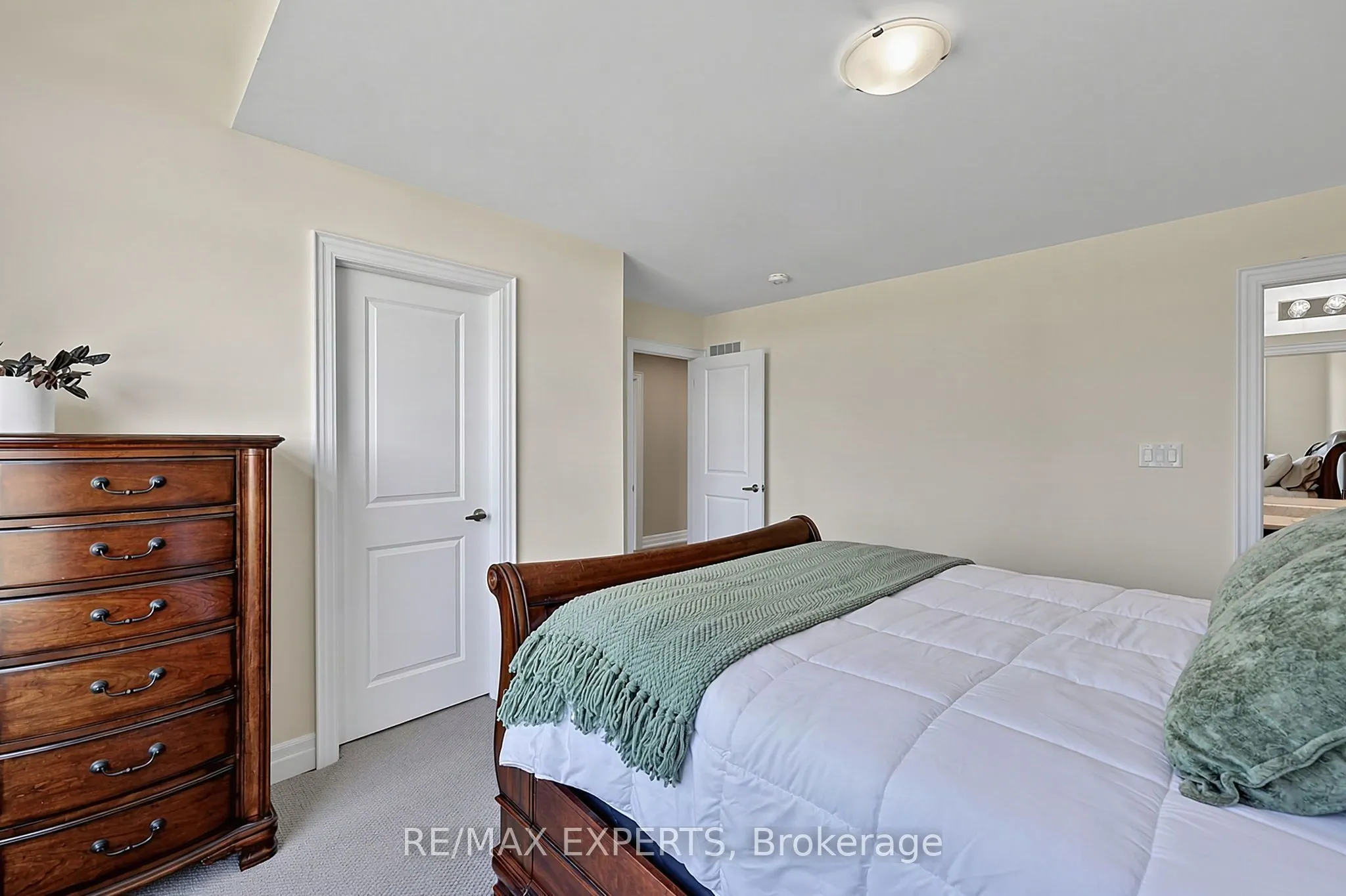 222 Mapleside Drive