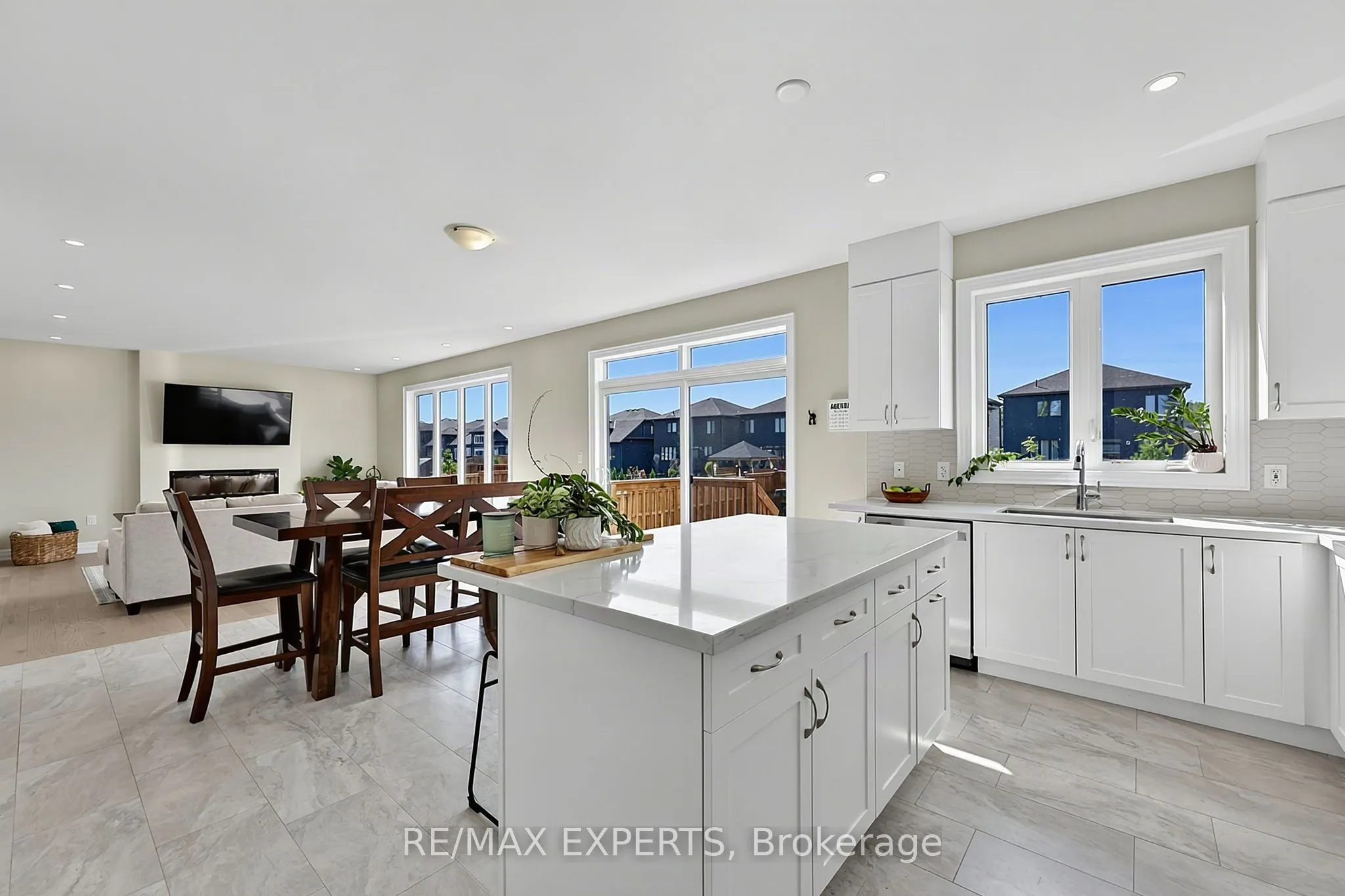 222 Mapleside Drive