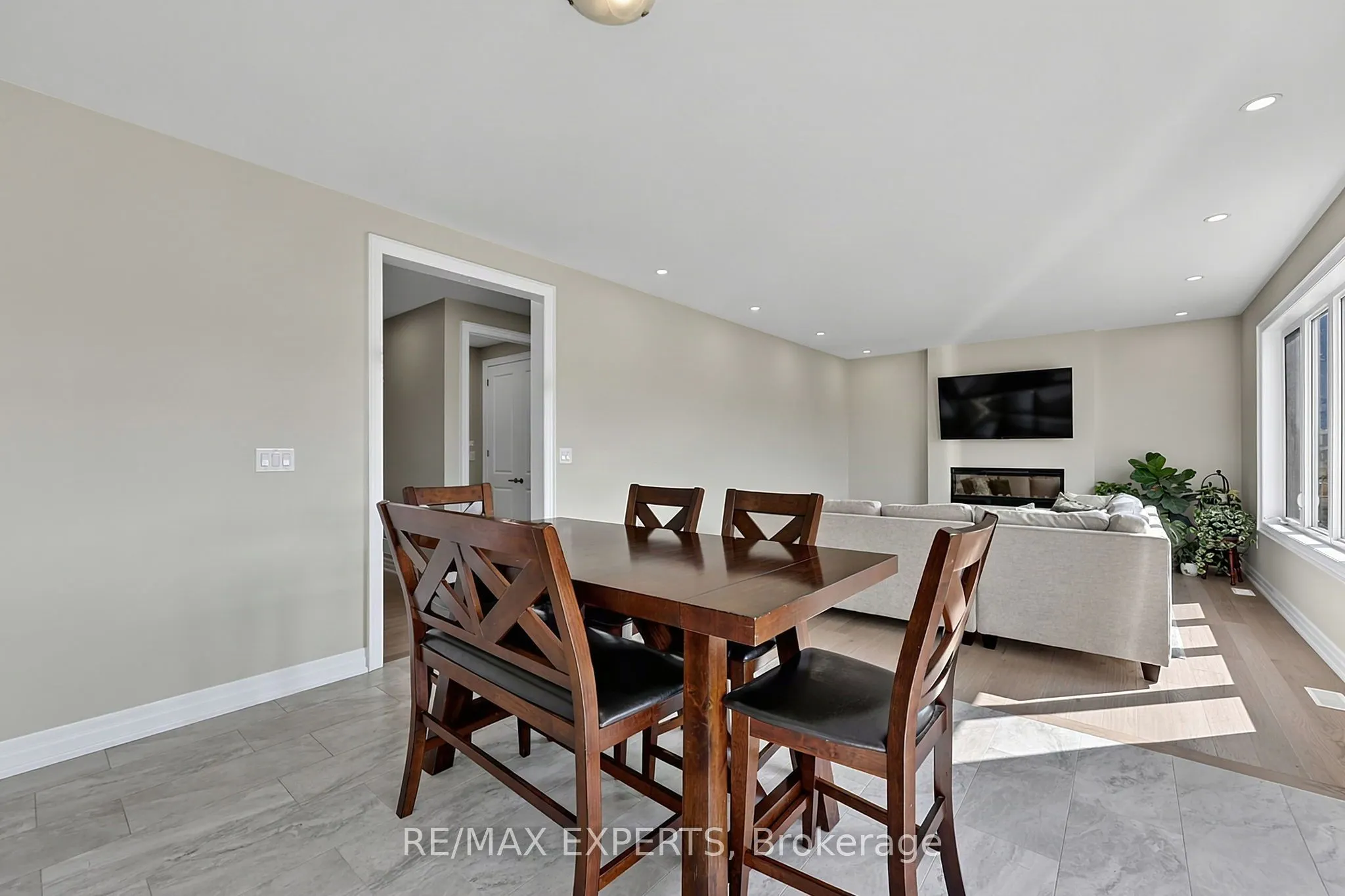 222 Mapleside Drive