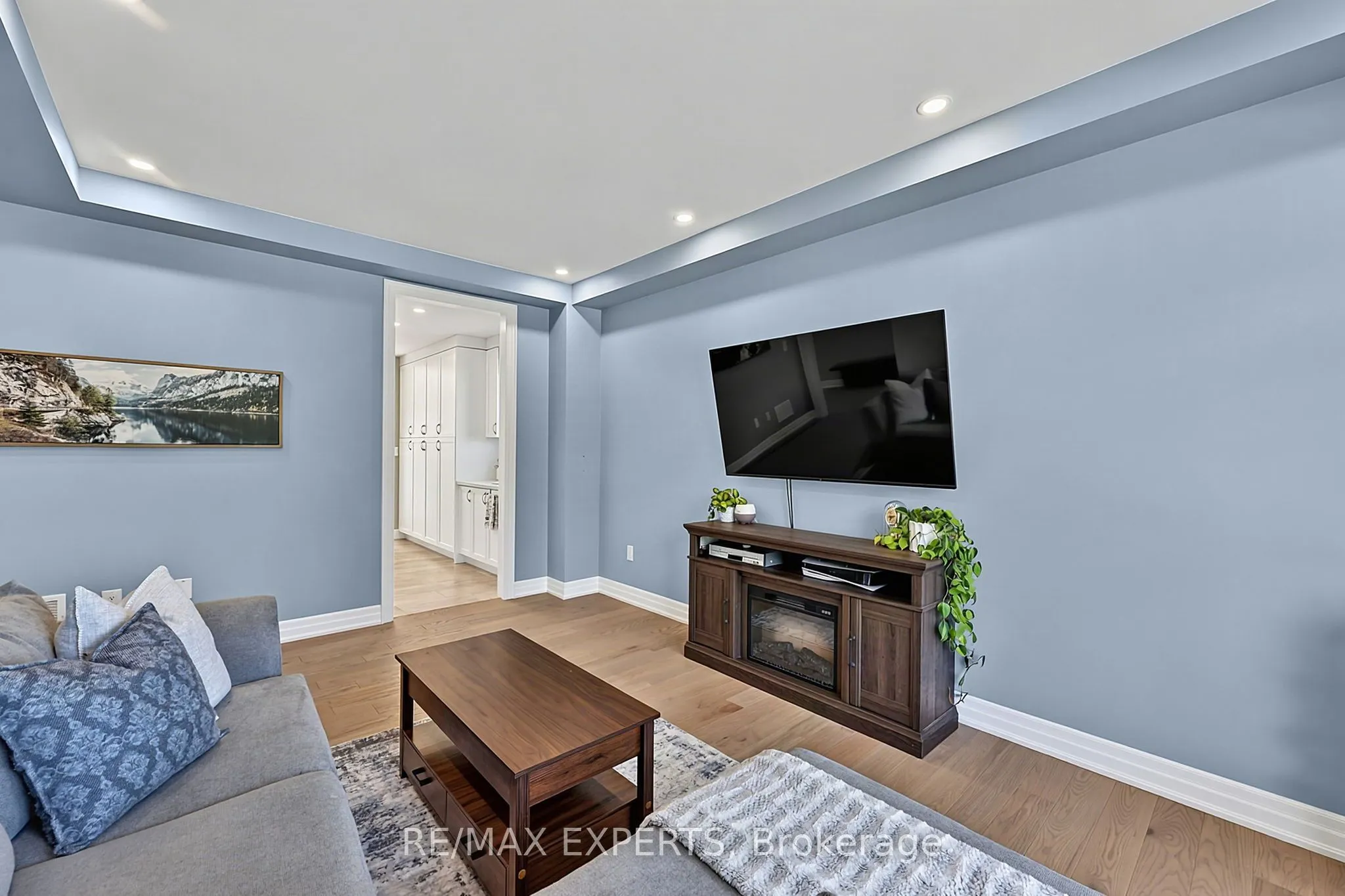 222 Mapleside Drive