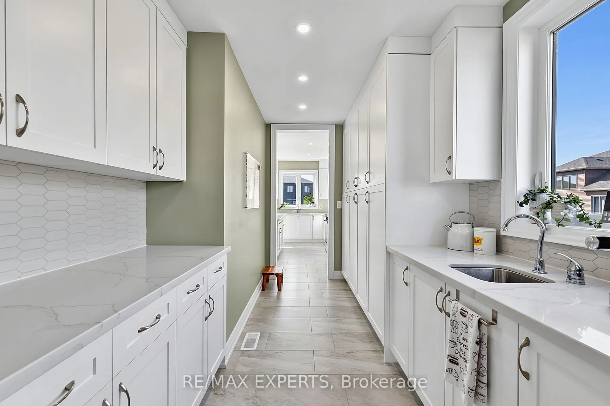 222 Mapleside Drive