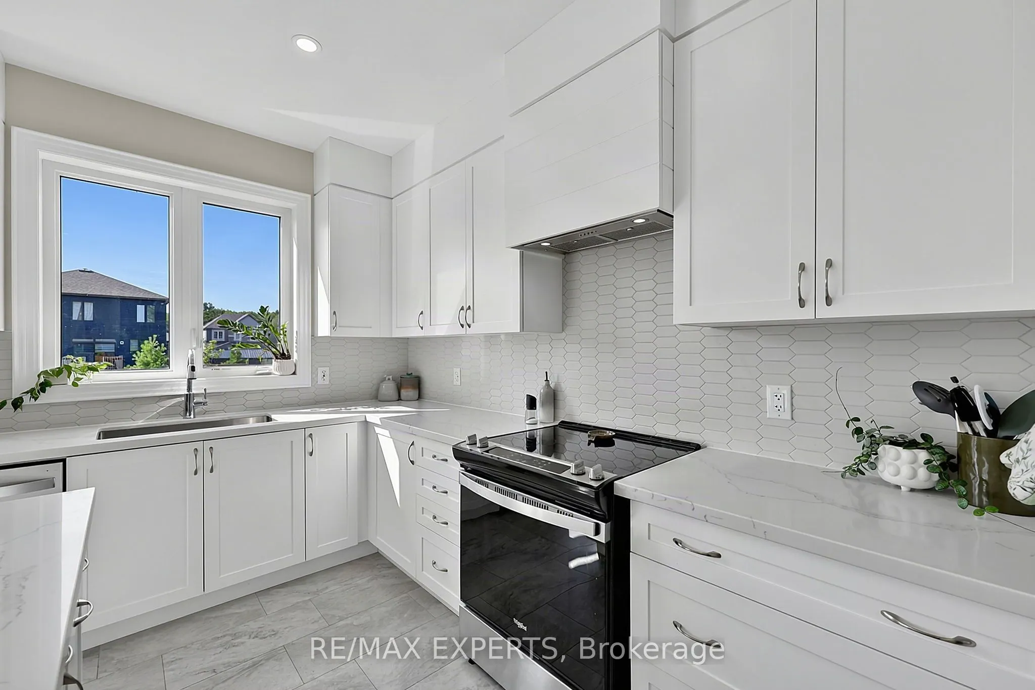 222 Mapleside Drive