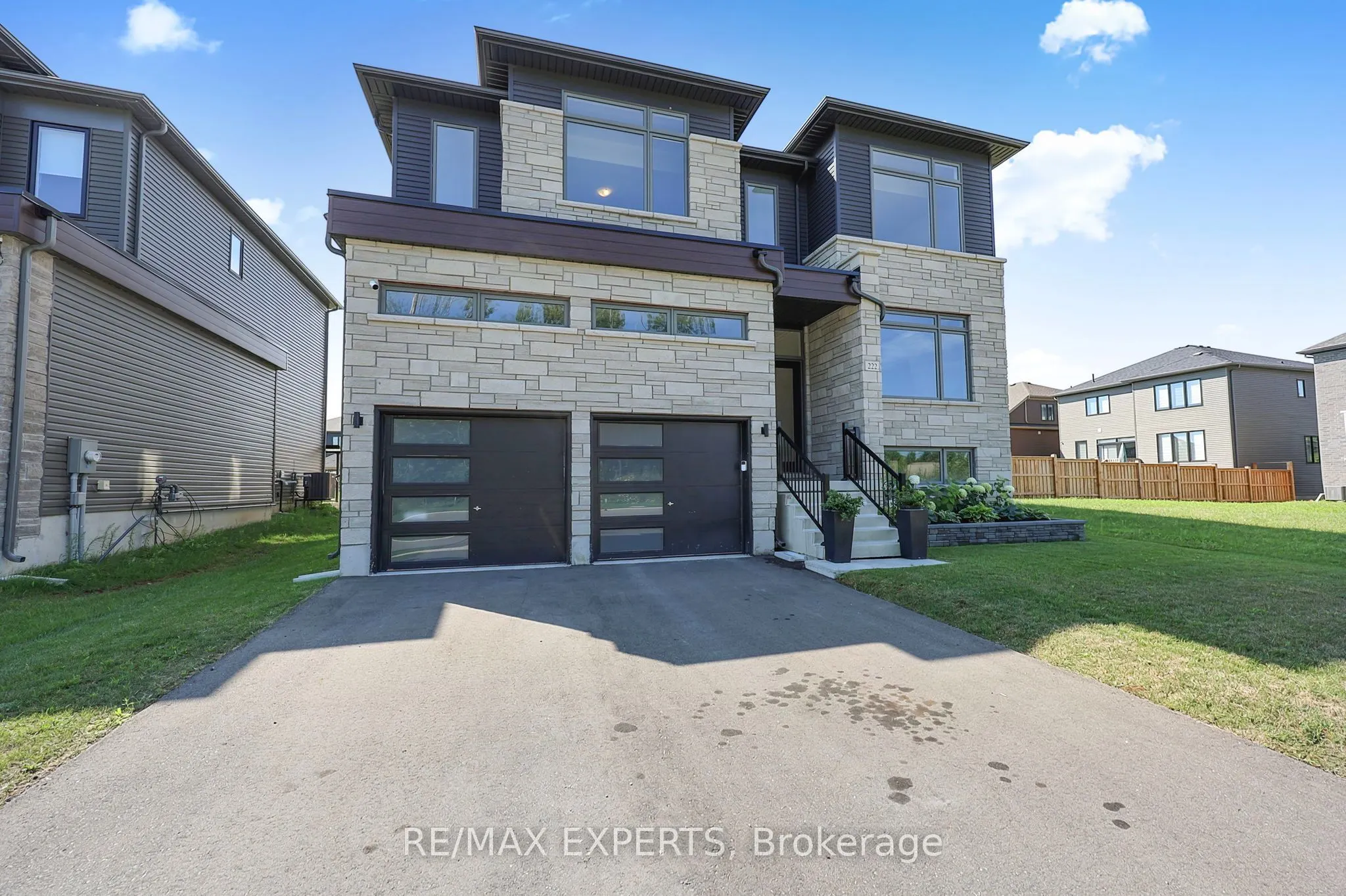 222 Mapleside Drive