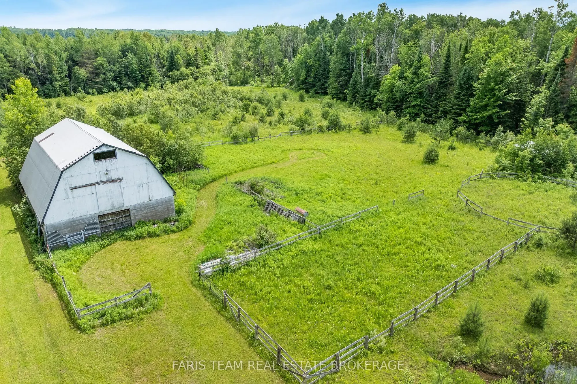 1076 Beaver Lane