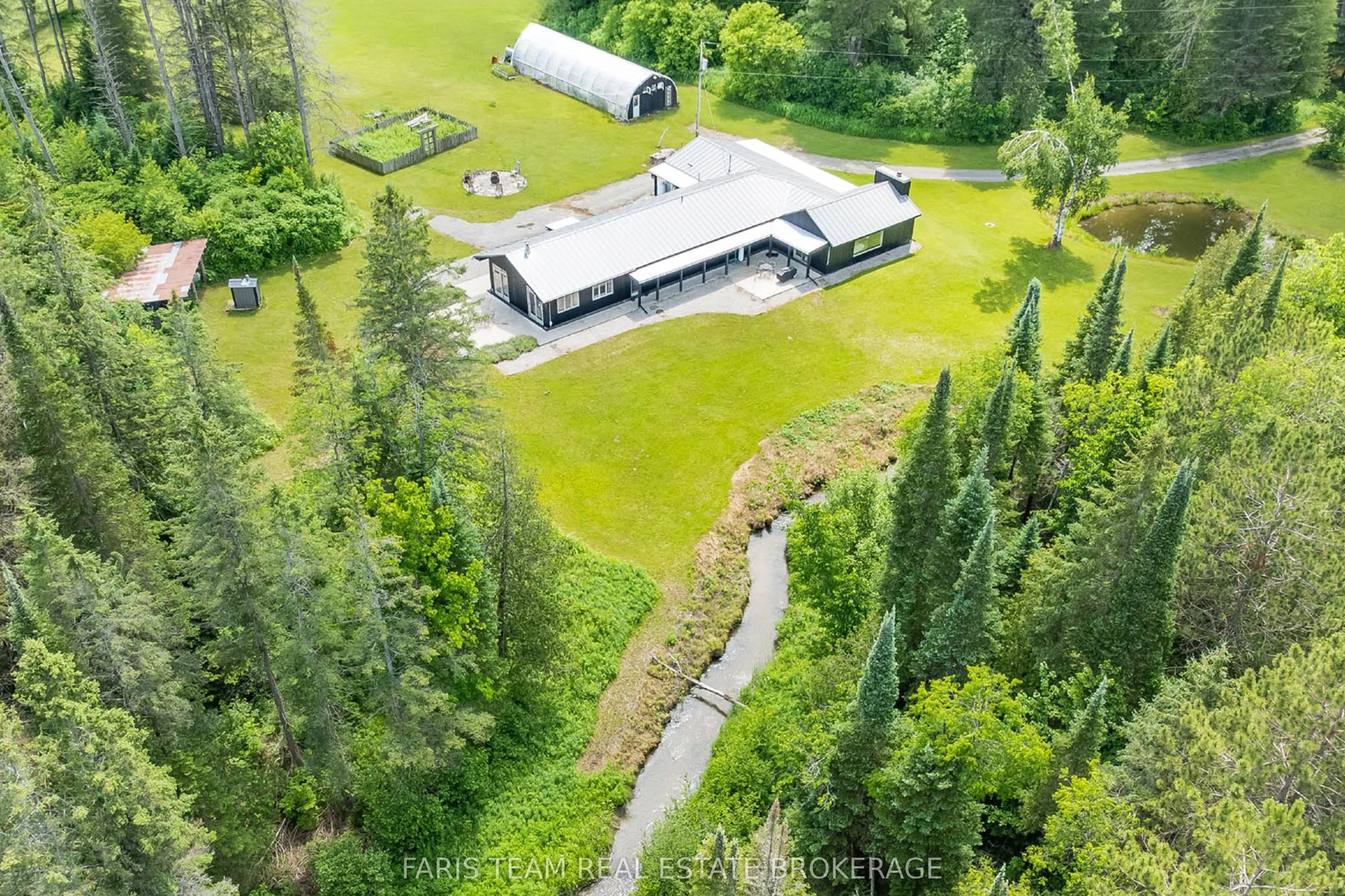 1076 Beaver Lane