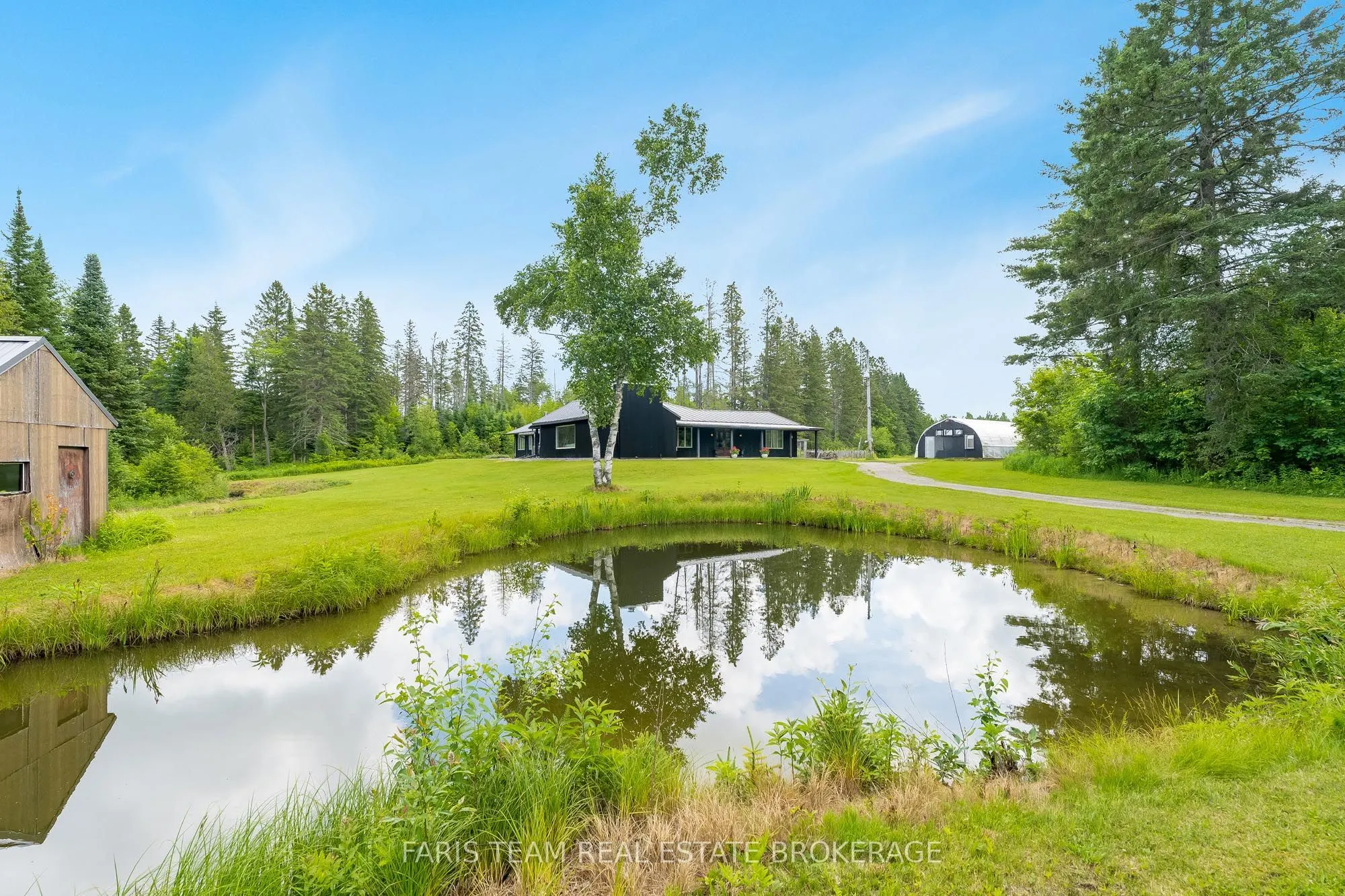 1076 Beaver Lane