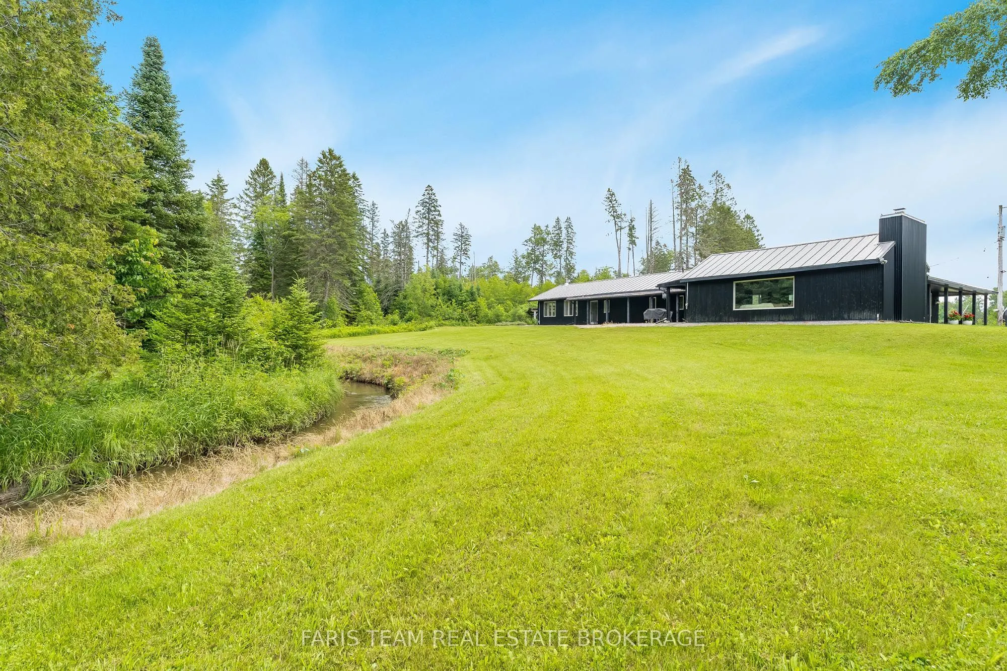 1076 Beaver Lane