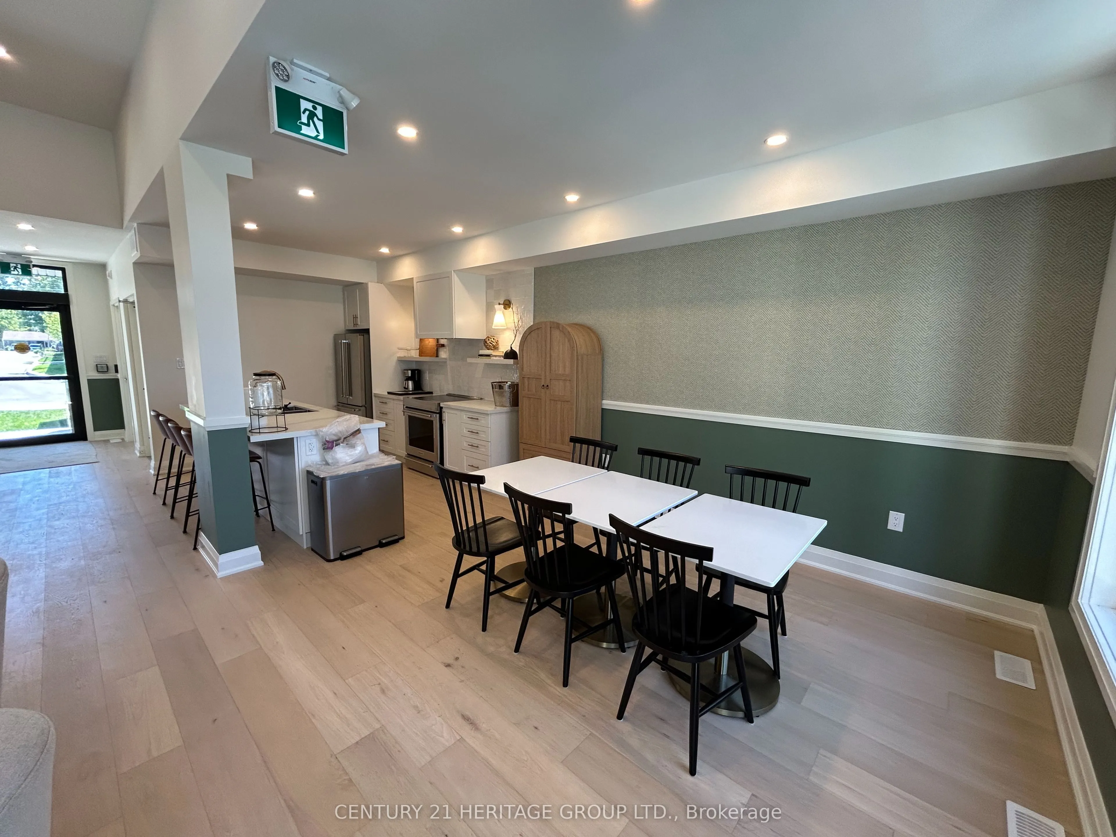 32 Ruby Crescent