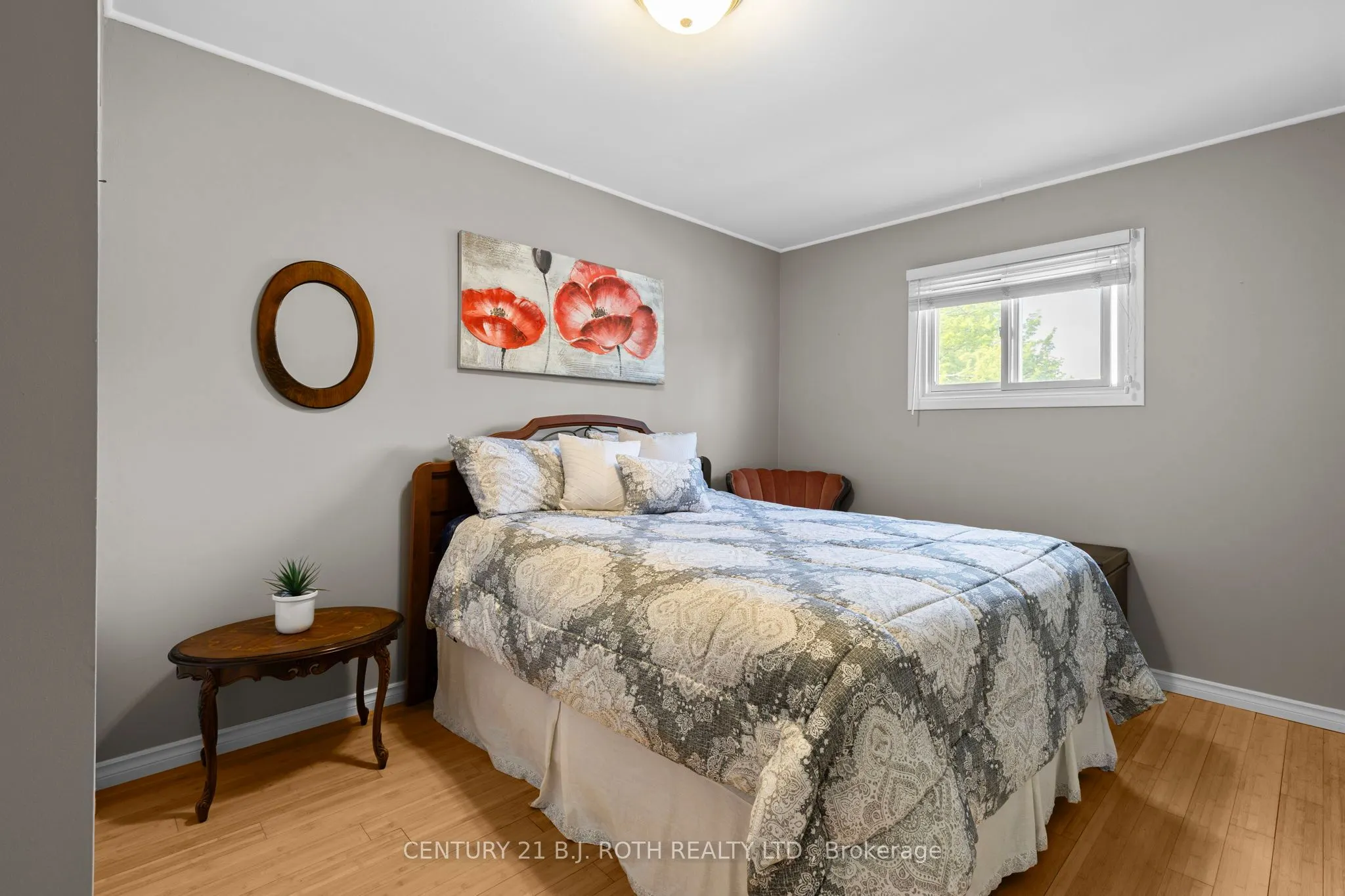 10 Andrea Crescent