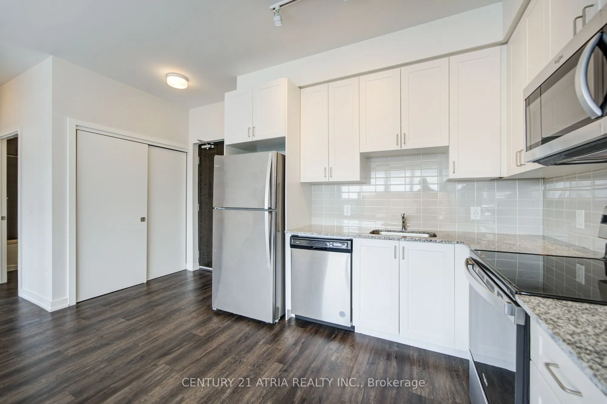 430 Essa Road NE #402