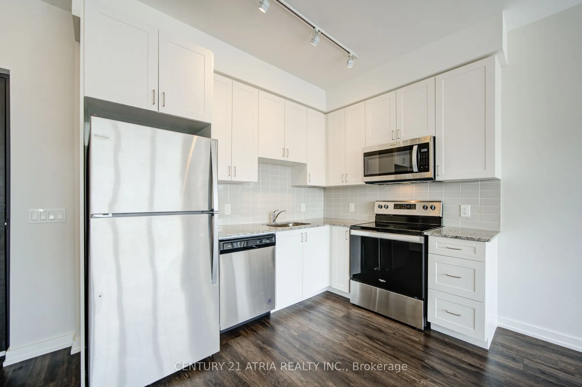 430 Essa Road NE #402