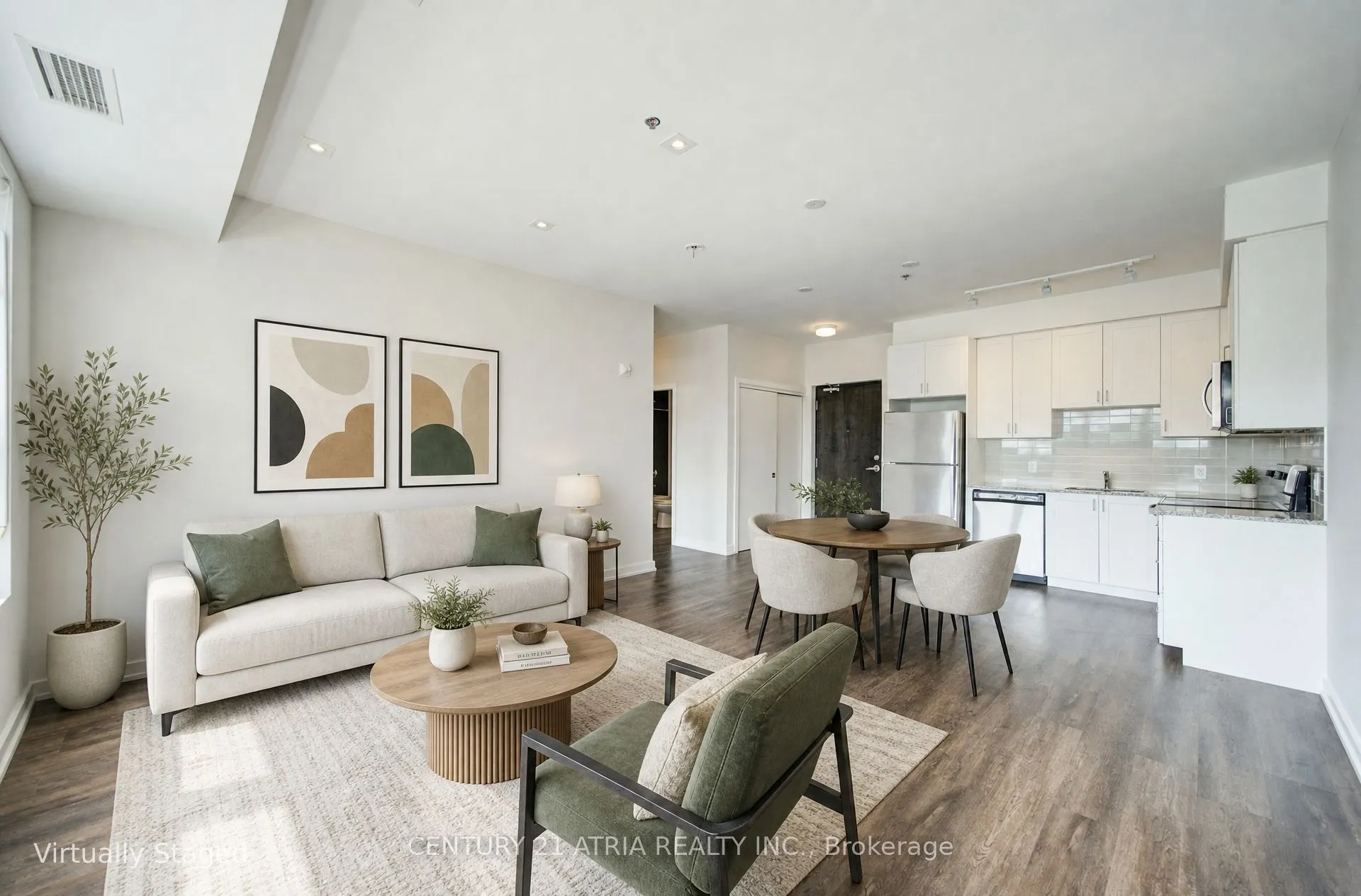 430 Essa Road NE #402