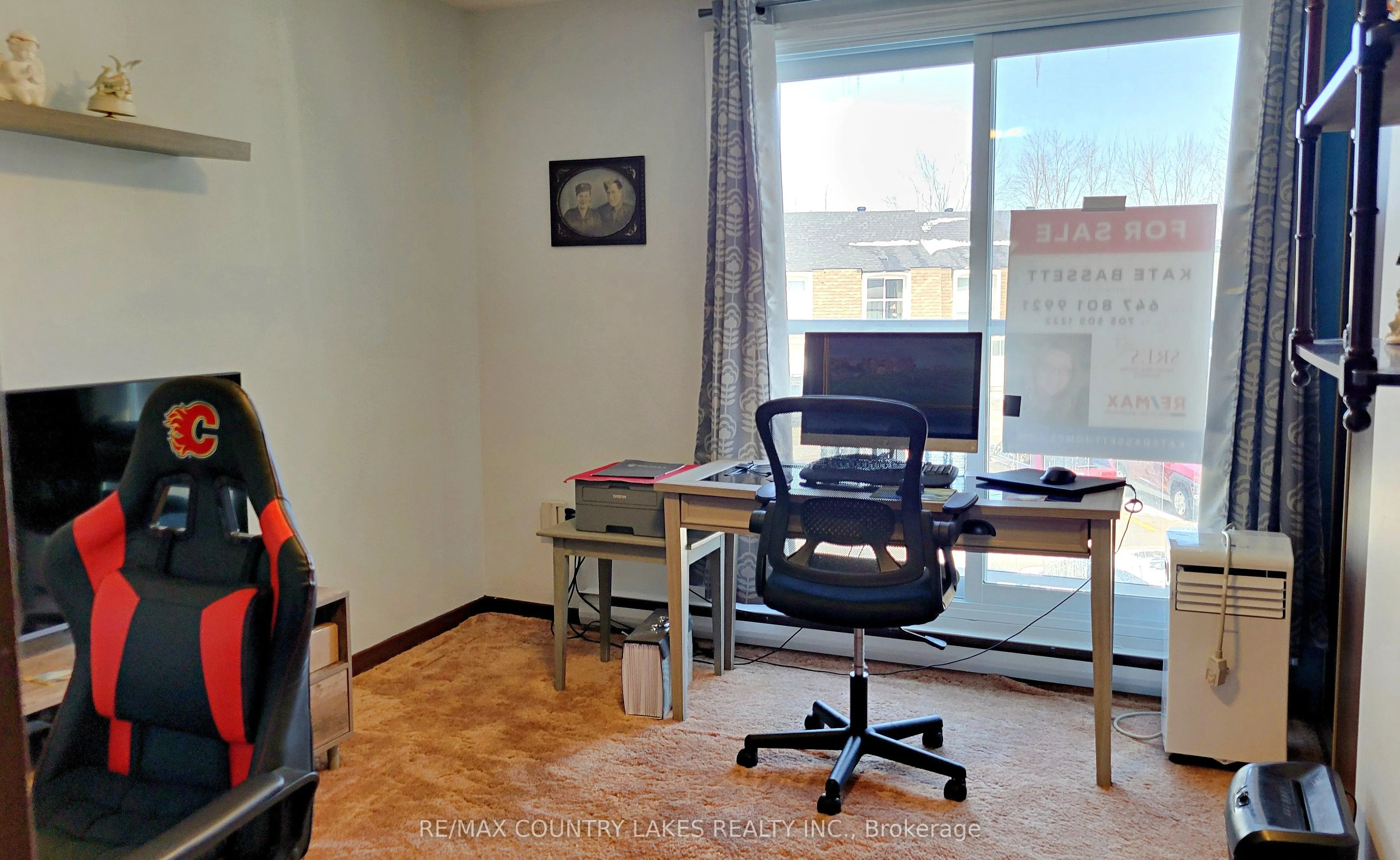 4 Paradise Boulevard #3