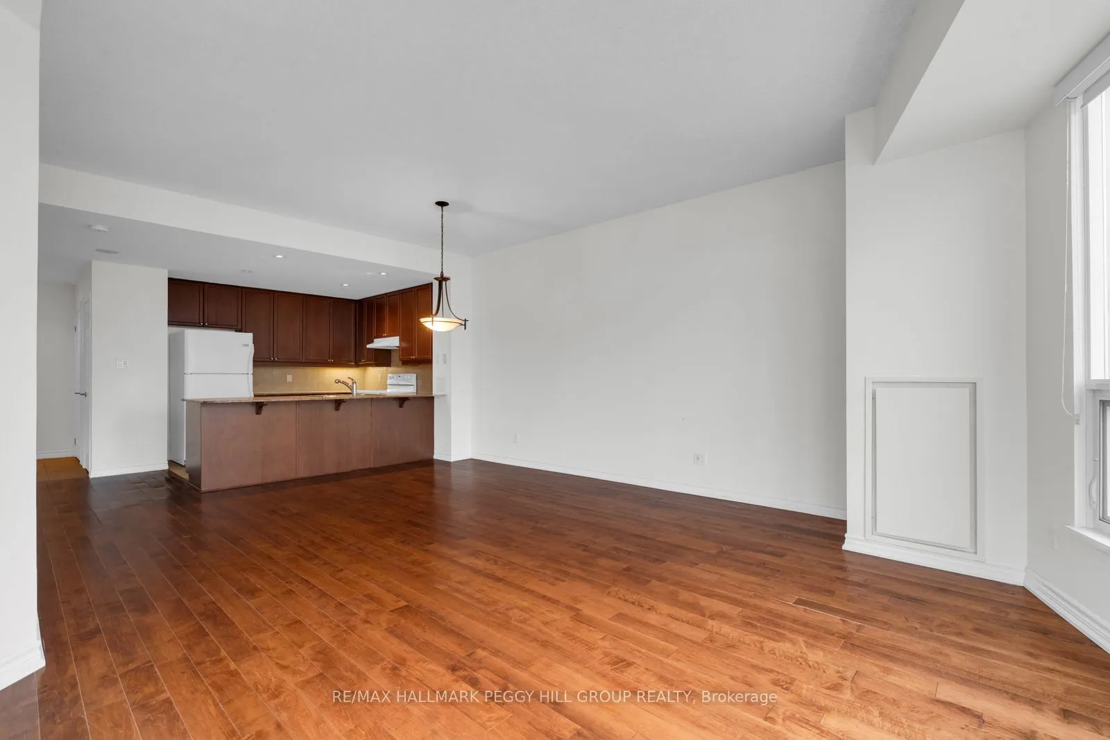 37 Ellen Street #1303
