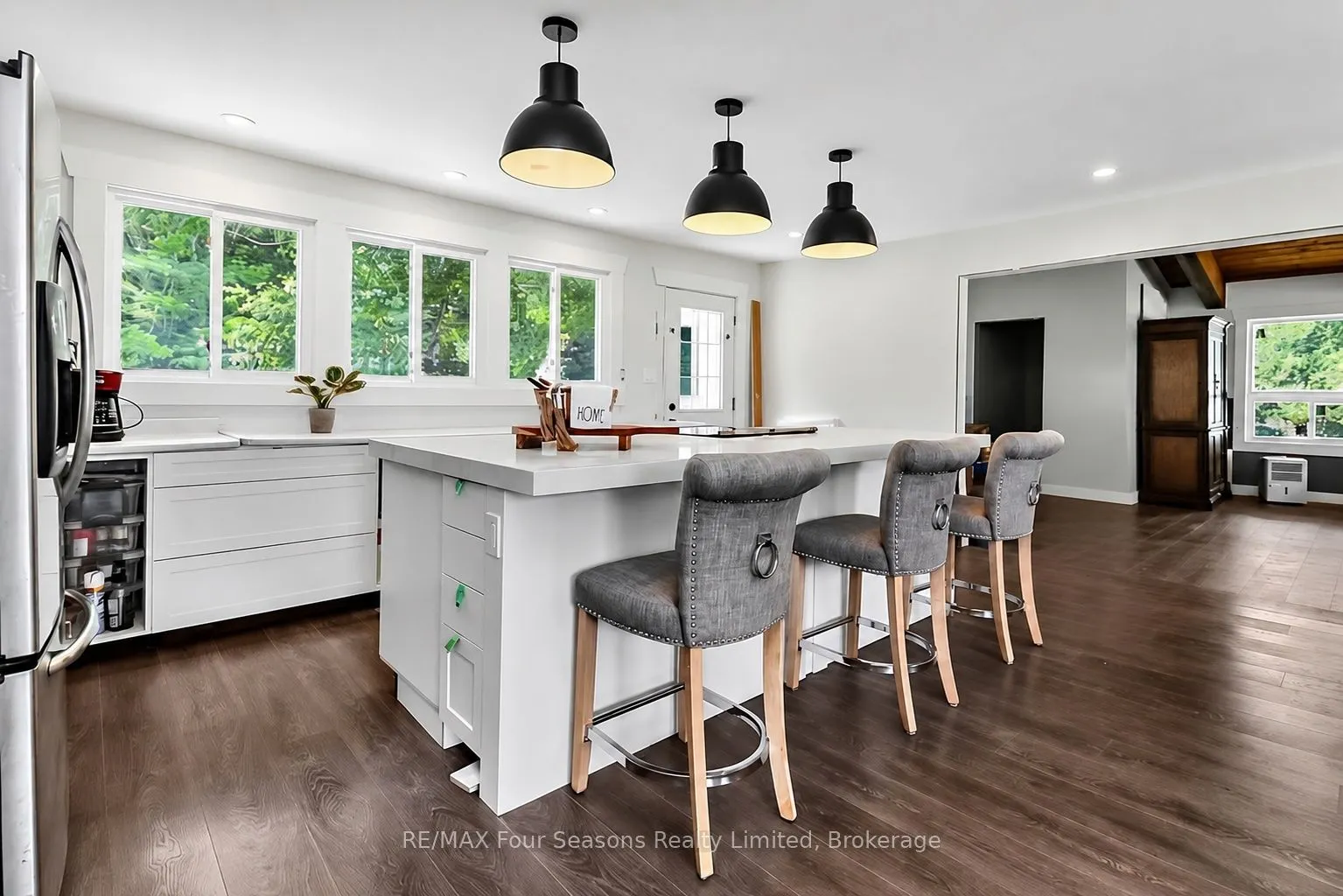 7363 Sideroad 33 34 Road