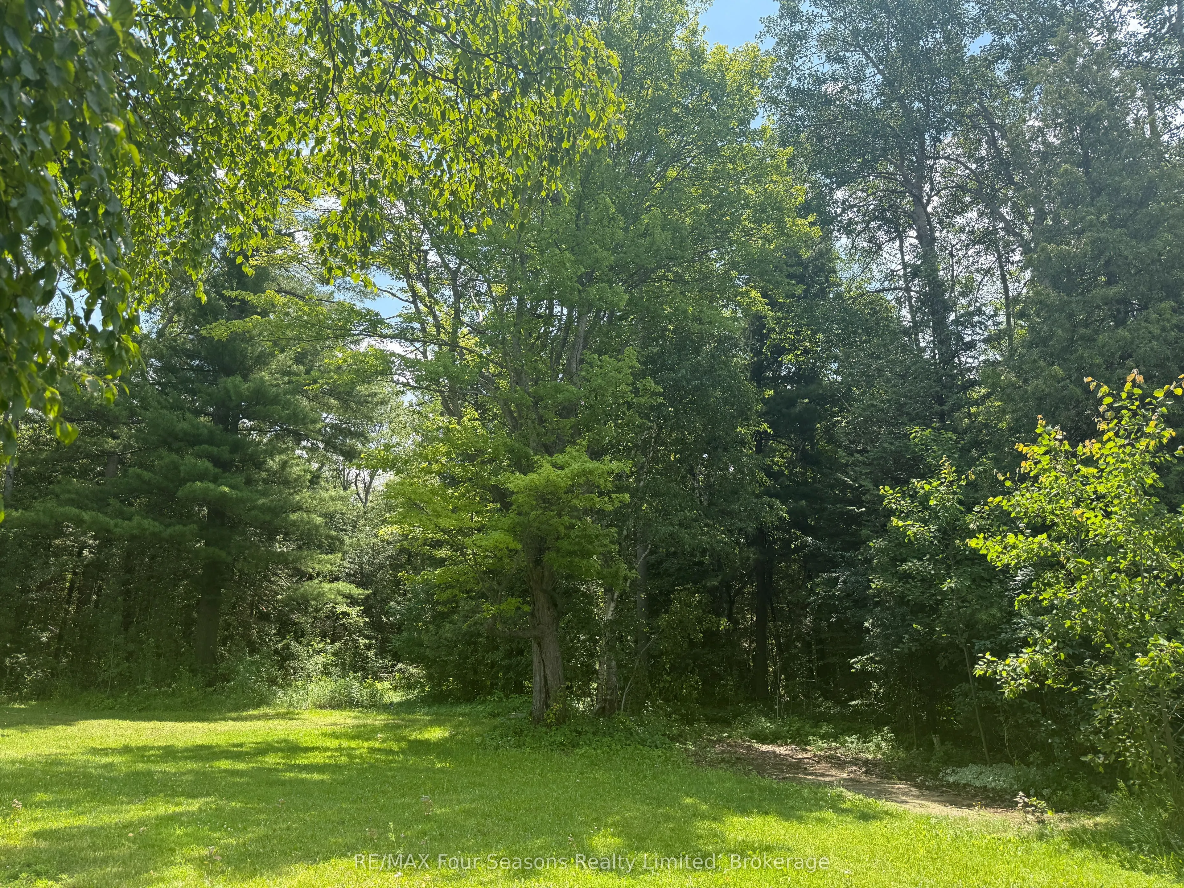 7363 Sideroad 33 34 Road